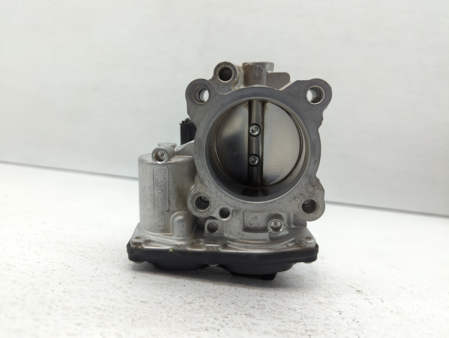 2014-2020 Ford Fusion Throttle Body P/N:DS7G-9F991-CA Fits Fits 2014 2015 2016 2017 2018 2019 2020 OEM Used Auto Parts - Oem