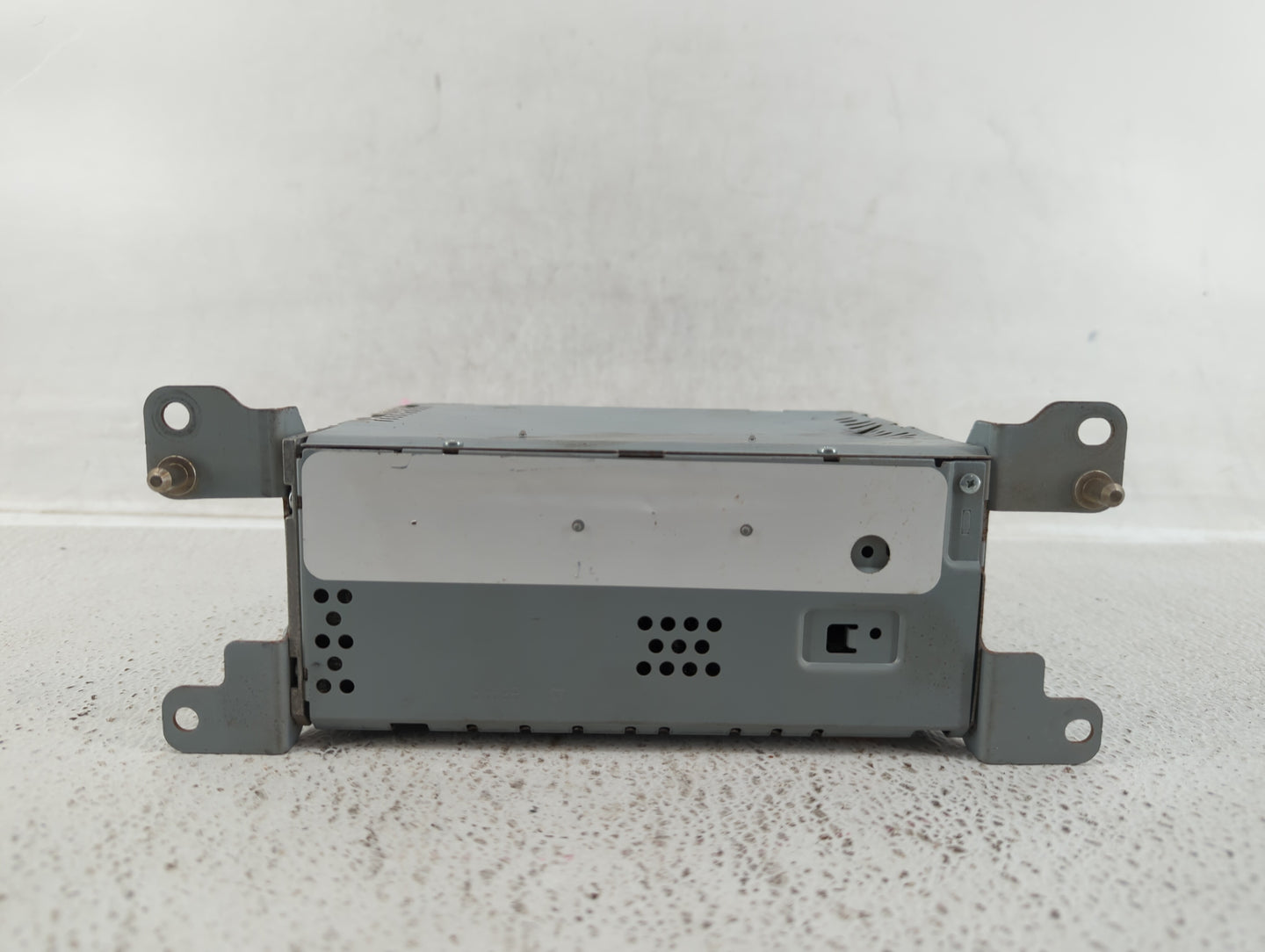 2020 Ford Fusion Am Fm Cd Player Radio Receiver - Oemusedautoparts1.com