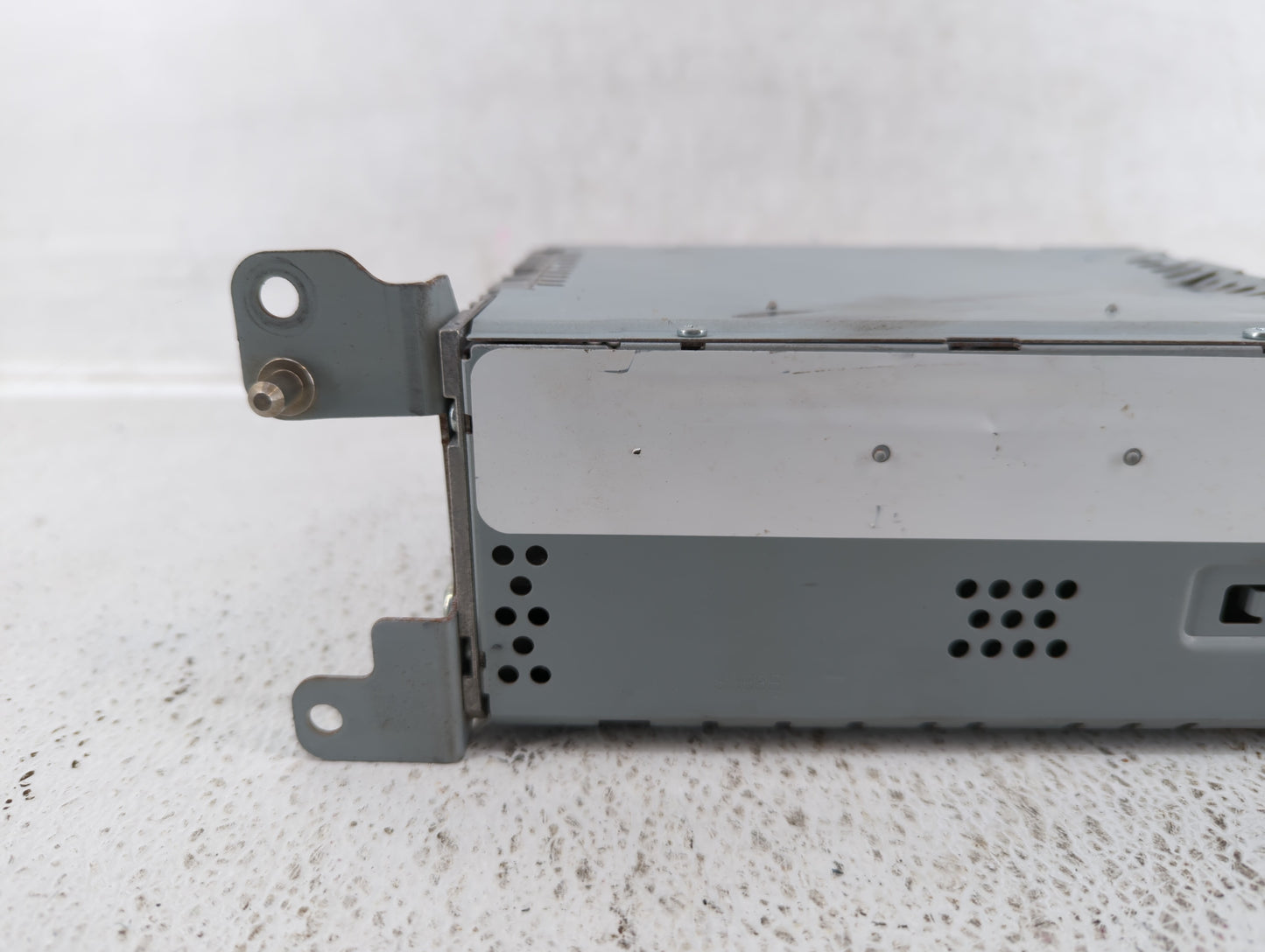 2020 Ford Fusion Am Fm Cd Player Radio Receiver - Oemusedautoparts1.com