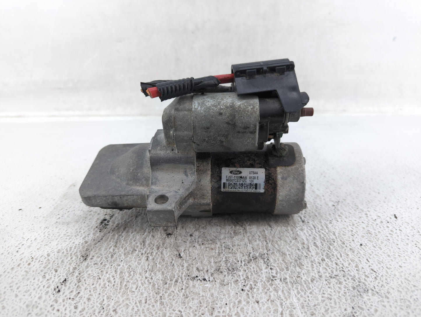 2019-2020 Ford Fusion Car Starter Motor Solenoid OEM P/N:FJ5T-11000-AA CV61-11000-AA Fits Fits 2017 2018 2019 2020 2021 2022