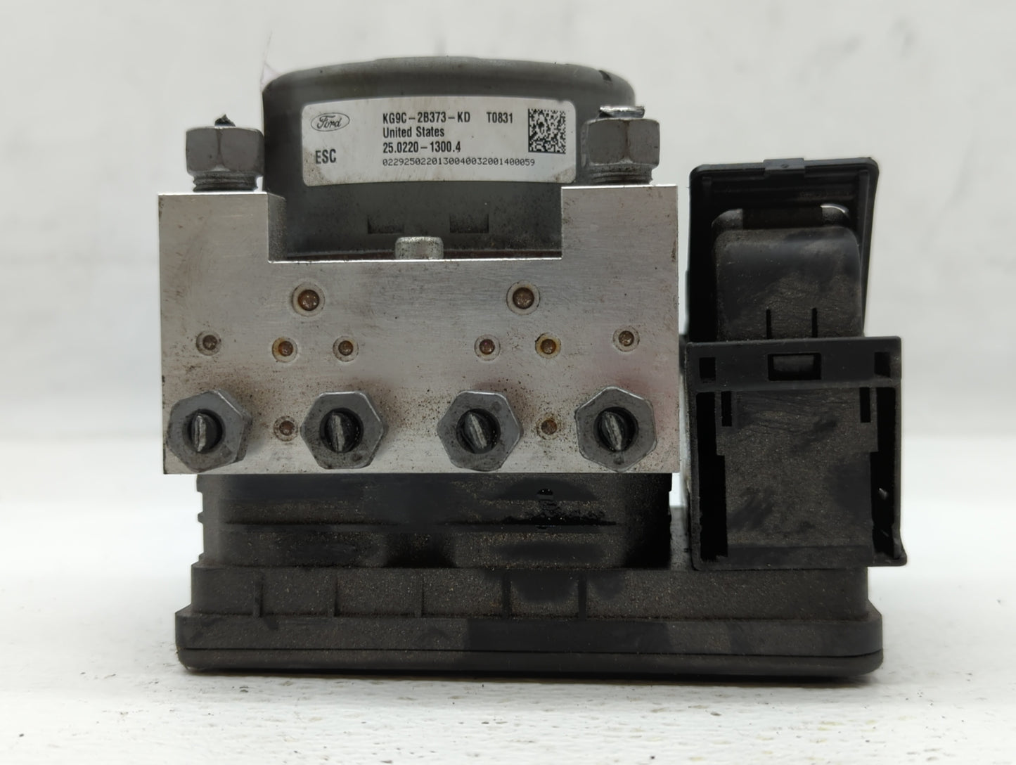 2019-2020 Ford Fusion ABS Pump Control Module Replacement P/N:KG9C-2B373-KD Fits Fits 2019 2020 OEM Used Auto Parts - Oemuse