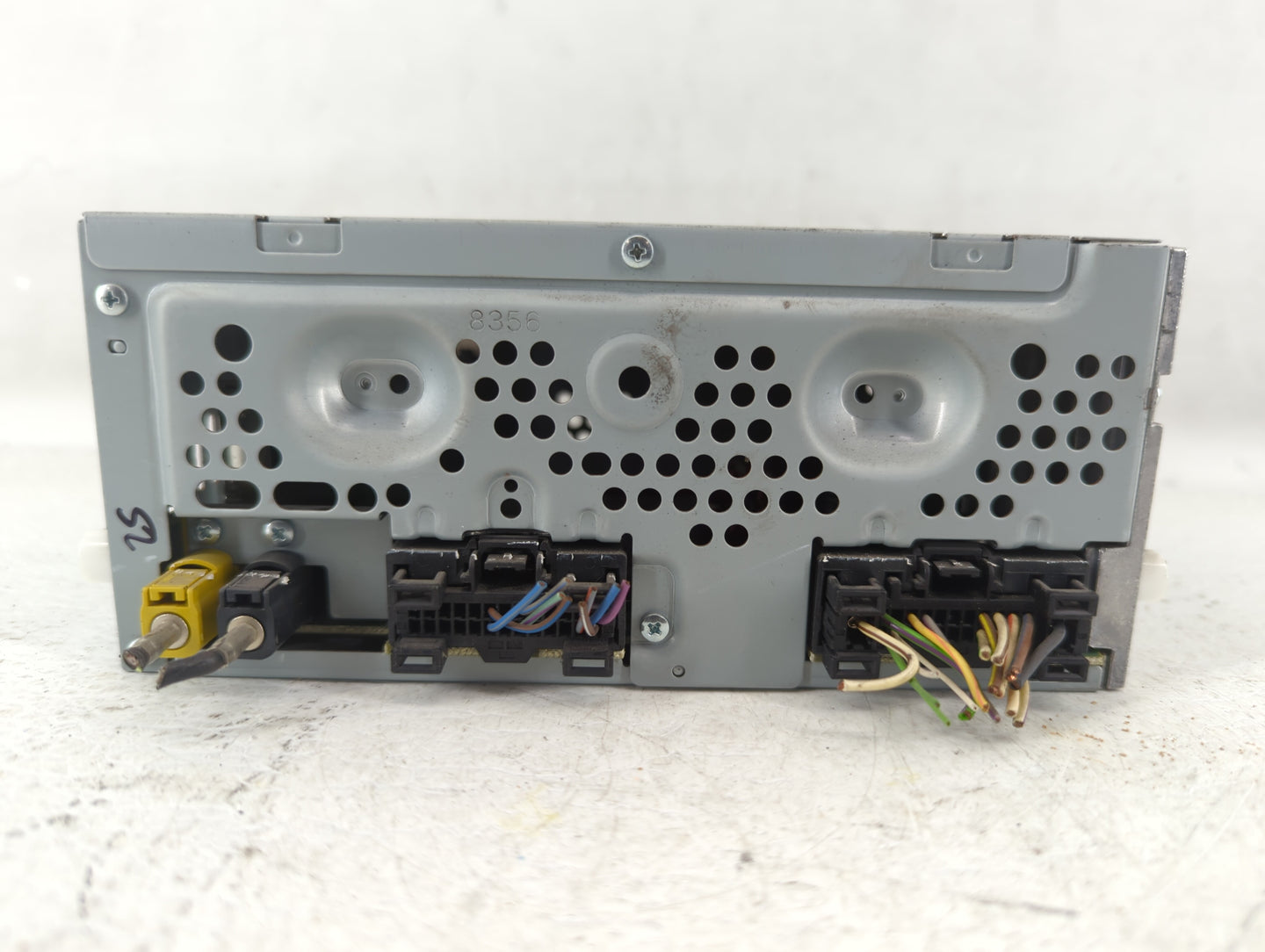 2020 Ford Fusion Radio AM FM Cd Player Receiver Replacement P/N:LS7T-18D818-ZC LS7T-19C107-XC Fits OEM Used Auto Parts - Oem