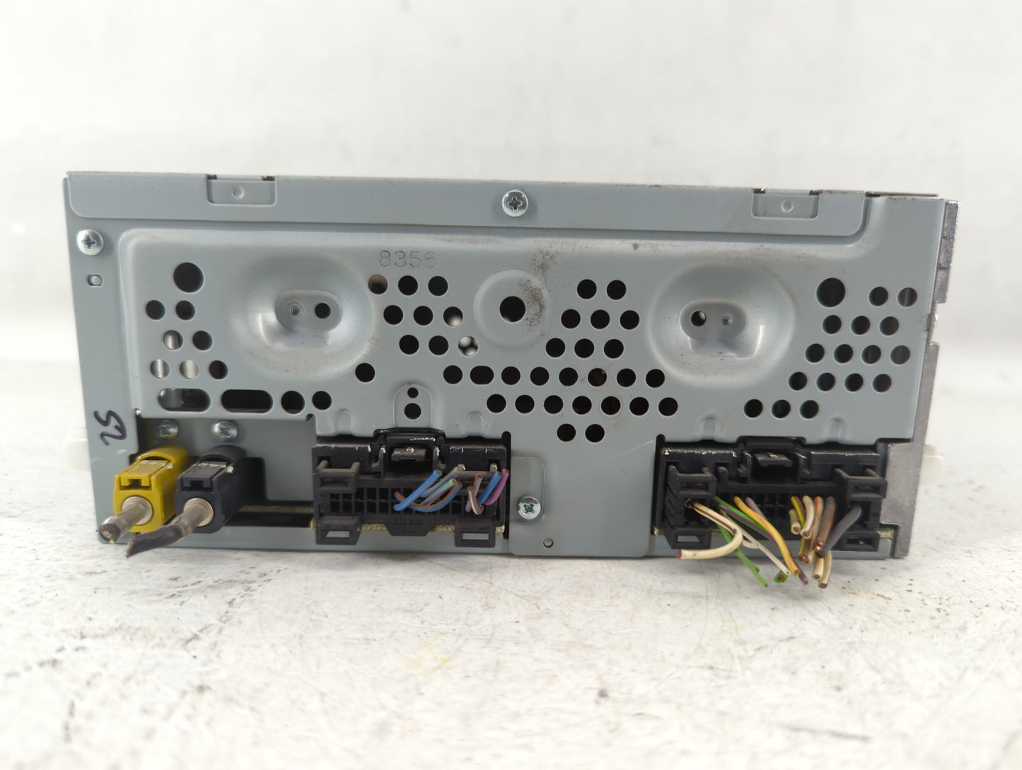 2020 Ford Fusion Radio AM FM Cd Player Receiver Replacement P/N:LS7T-18D818-ZC LS7T-19C107-XC Fits OEM Used Auto Parts - Oem