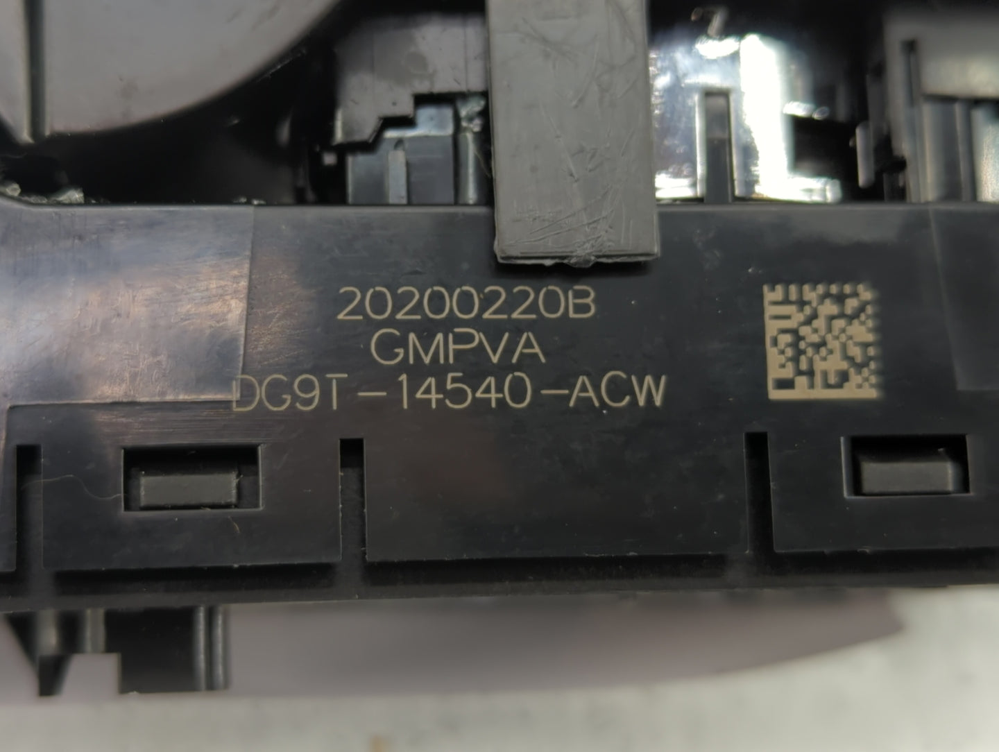 2013-2020 Ford Fusion Master Power Window Switch Replacement Driver Side Left P/N:DG9T-14540-ACW Fits OEM Used Auto Parts - 