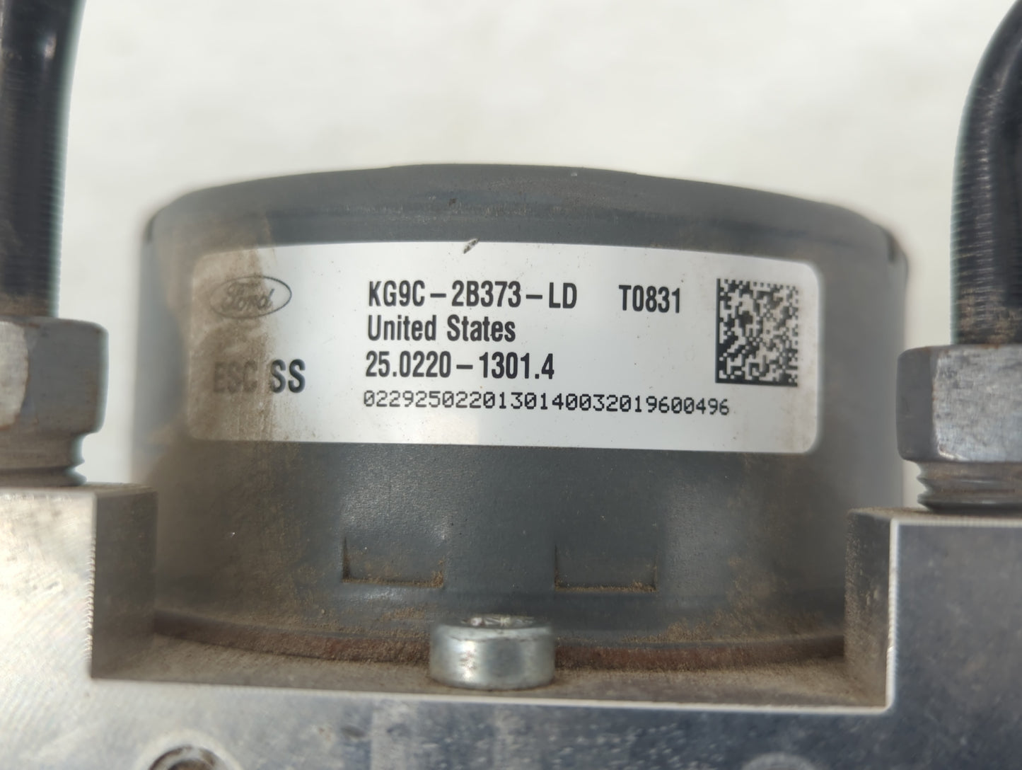 2019-2020 Ford Fusion ABS Pump Control Module Replacement P/N:KG9C-2B373-LD Fits Fits 2019 2020 OEM Used Auto Parts - Oemuse