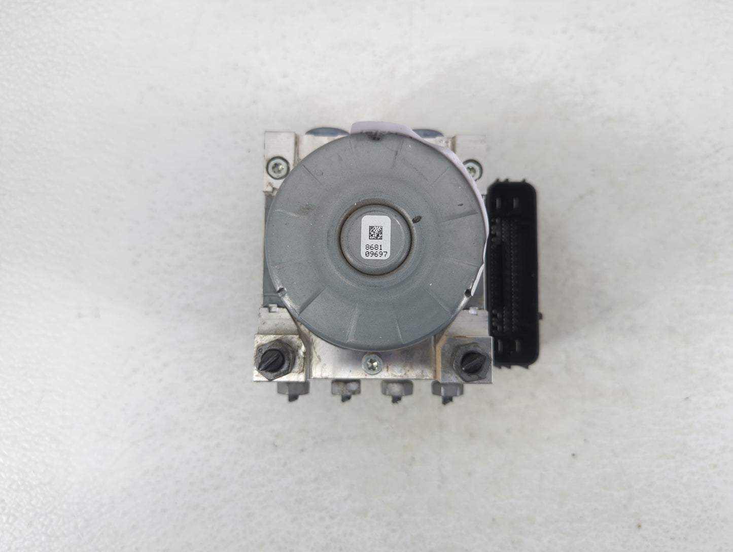 2019-2020 Ford Fusion ABS Pump Control Module Replacement P/N:KG9C-2B373-LD Fits Fits 2019 2020 OEM Used Auto Parts - Oemuse