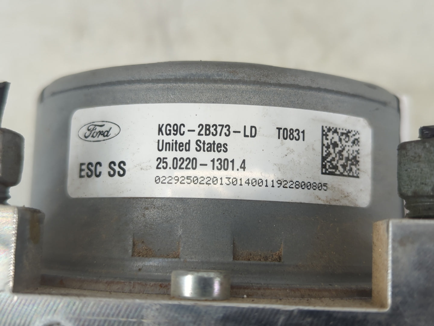 2019-2020 Ford Fusion ABS Pump Control Module Replacement P/N:KG9C-2B373-LD Fits Fits 2019 2020 OEM Used Auto Parts - Oemuse