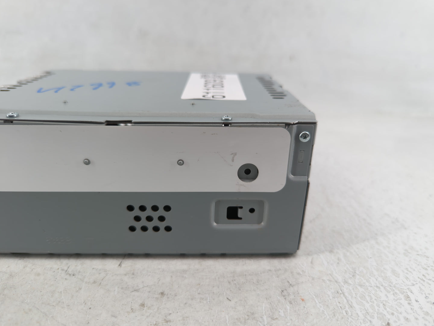 2017-2020 Ford Fusion Am Fm Cd Player Radio Receiver - Oemusedautoparts1.com