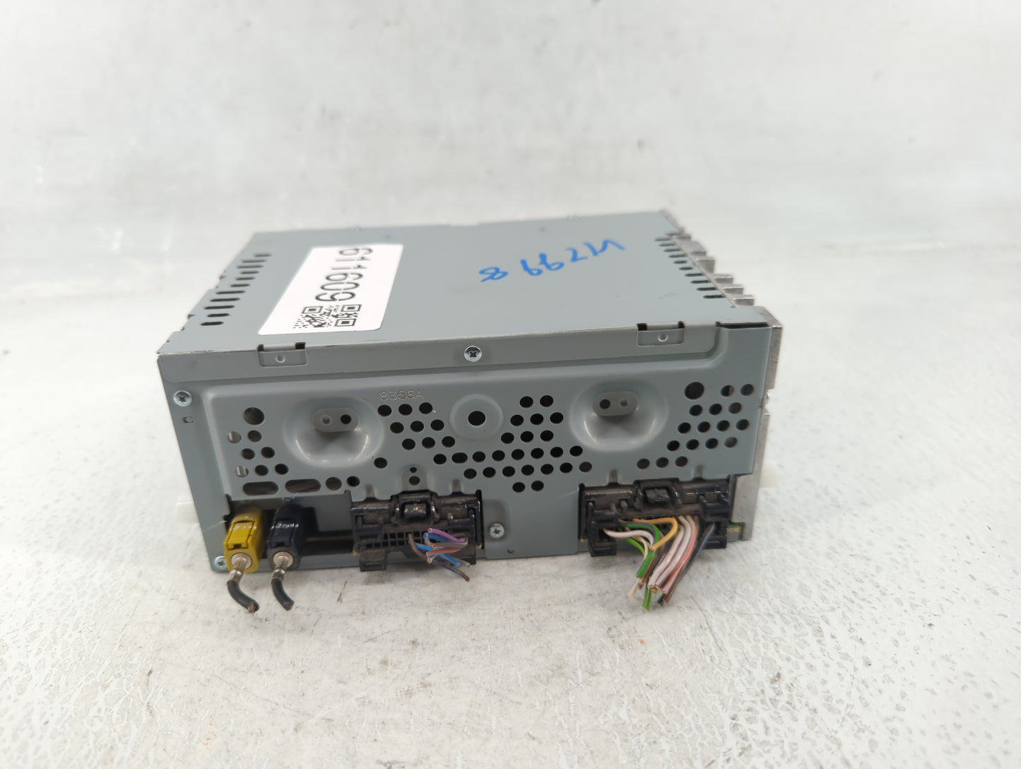 2017-2020 Ford Fusion Am Fm Cd Player Radio Receiver - Oemusedautoparts1.com