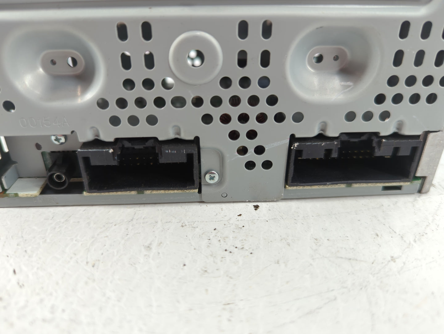 2017-2020 Ford Fusion Am Fm Cd Player Radio Receiver - Oemusedautoparts1.com
