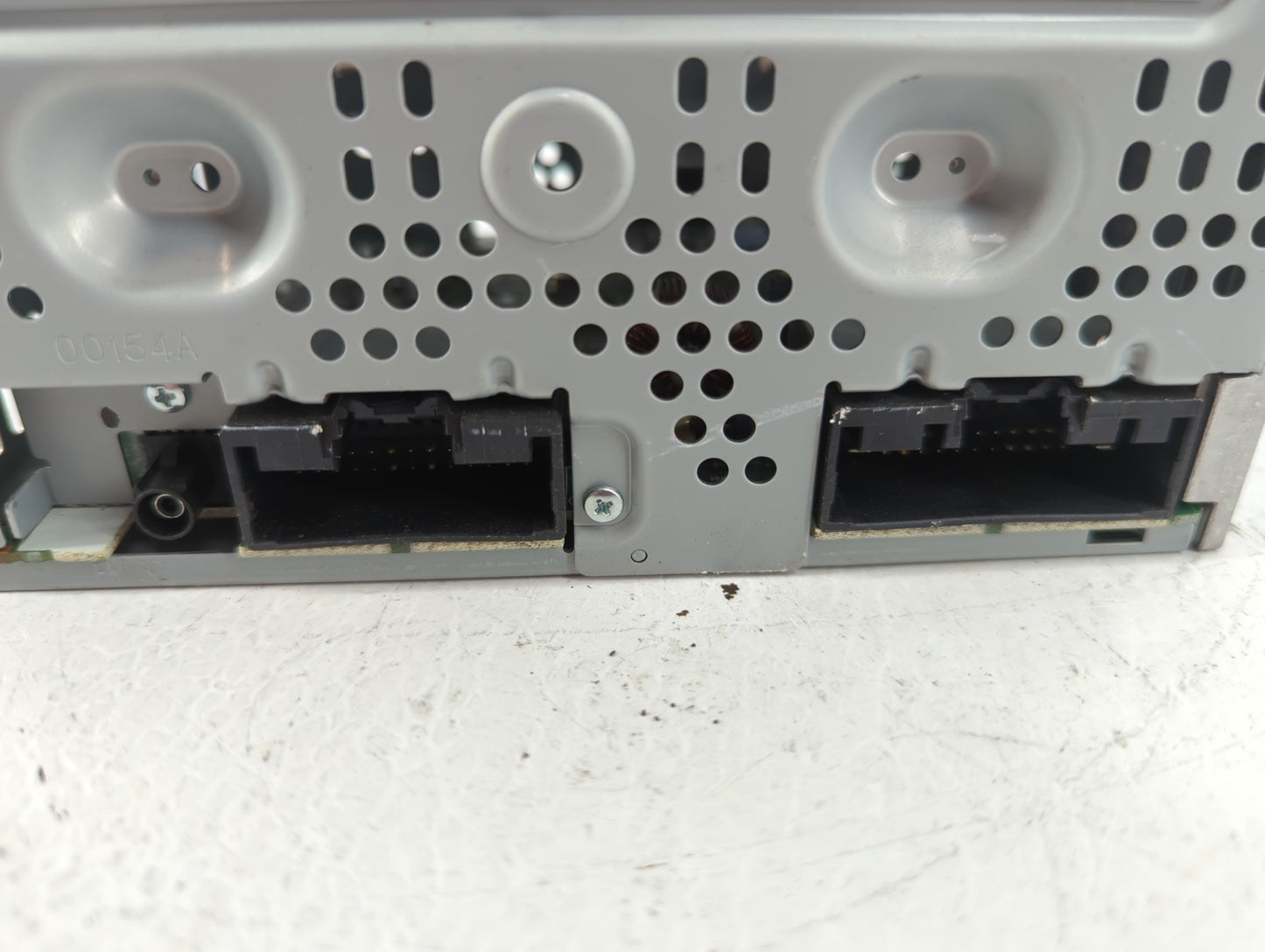 2017-2020 Ford Fusion Am Fm Cd Player Radio Receiver - Oemusedautoparts1.com