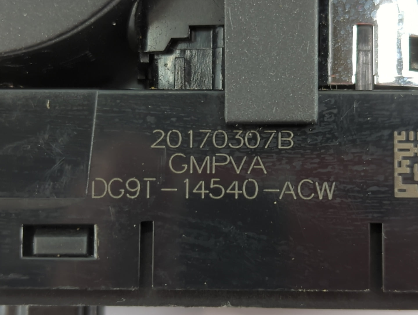 2013-2020 Ford Fusion Master Power Window Switch Replacement Driver Side Left P/N:20170307B DG9T-14540-ACW Fits OEM Used Aut