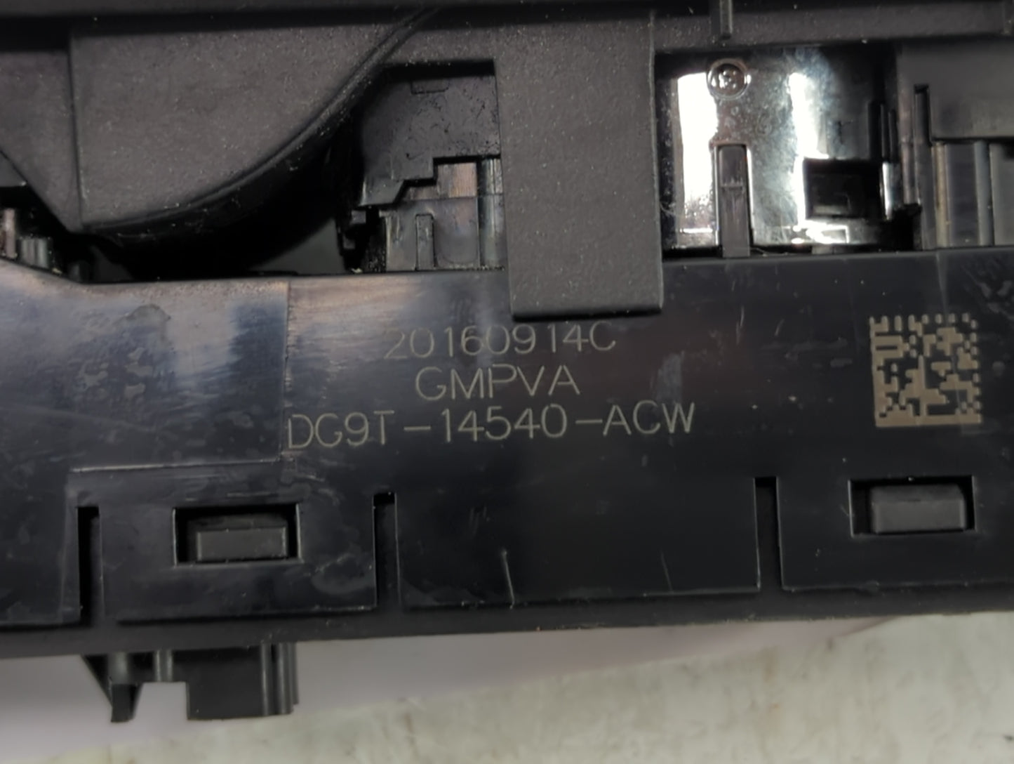 2013-2020 Ford Fusion Master Power Window Switch Replacement Driver Side Left P/N:20160914C DG9T-14540-ACW Fits OEM Used Aut