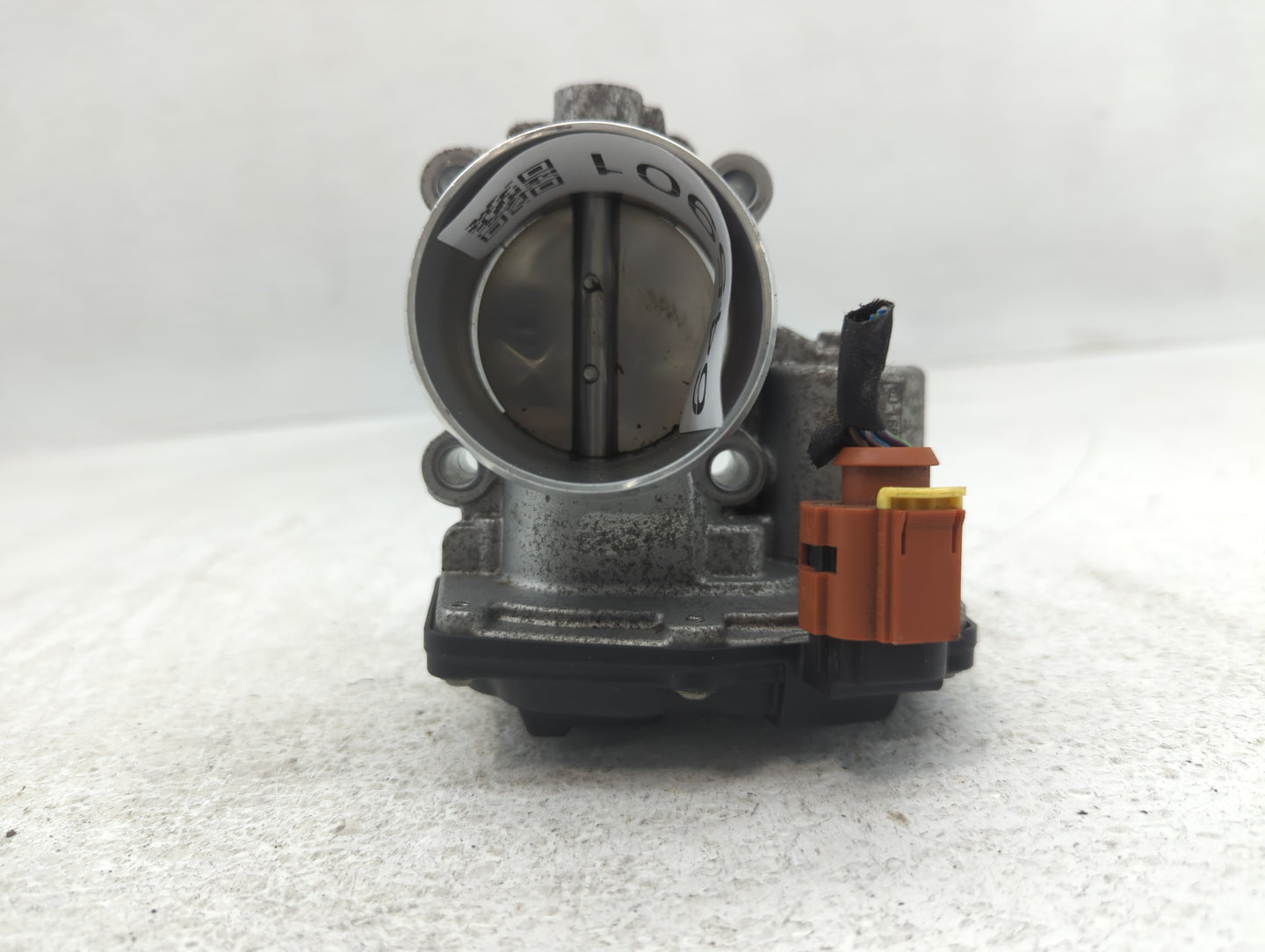 2014-2020 Ford Fusion Throttle Body P/N:DS7G-9F991-CA B19 044 4670 Fits Fits 2014 2015 2016 2017 2018 2019 2020 OEM Used Aut