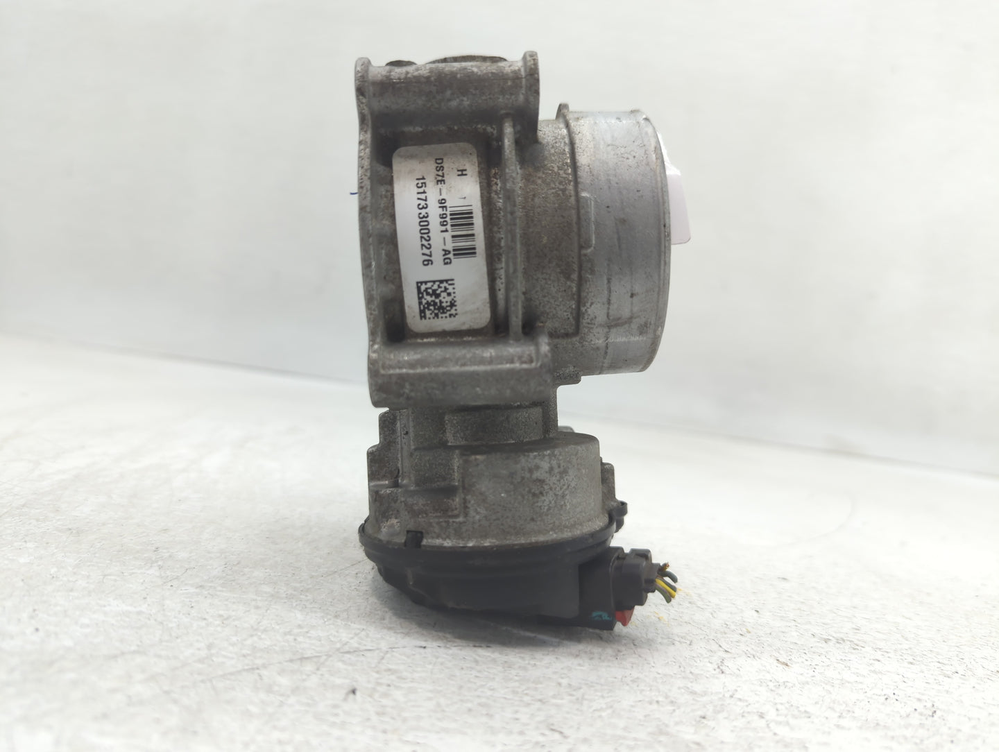 2013-2020 Ford Fusion Throttle Body P/N:DS7E-9F991-AG Fits Fits 2013 2014 2015 2016 2017 2018 2019 2020 2021 2022 OEM Used A