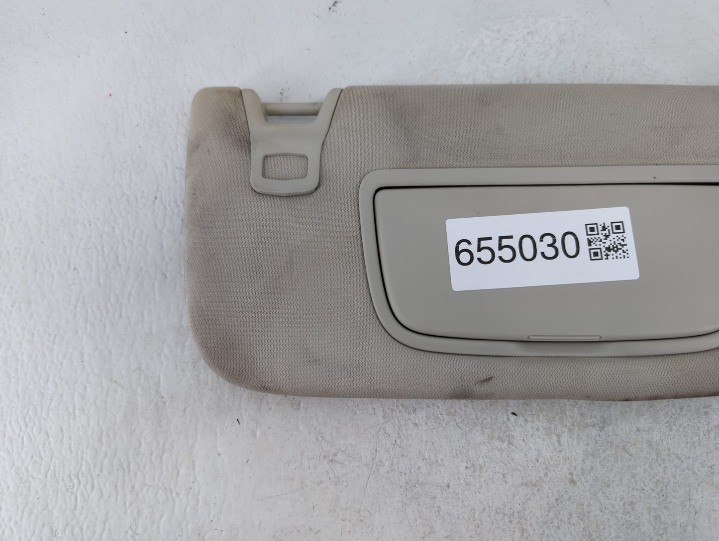 2017-2020 Ford Fusion Sun Visor Shade Replacement Passenger Right Mirror Fits Fits 2017 2018 2019 2020 OEM Used Auto Parts -