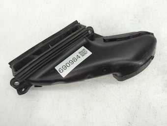 compare product 2017-2020 Ford Fusion Air Cleaner Intake-duct Hose Tube 690984