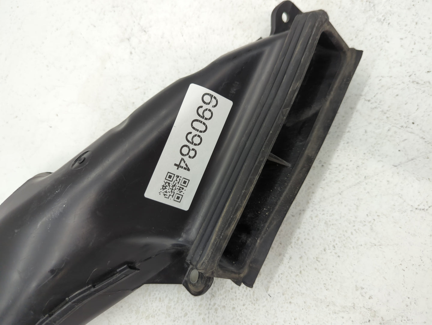 2017-2020 Ford Fusion Air Cleaner Intake-duct Hose Tube 690984 - Oemusedautoparts1.com