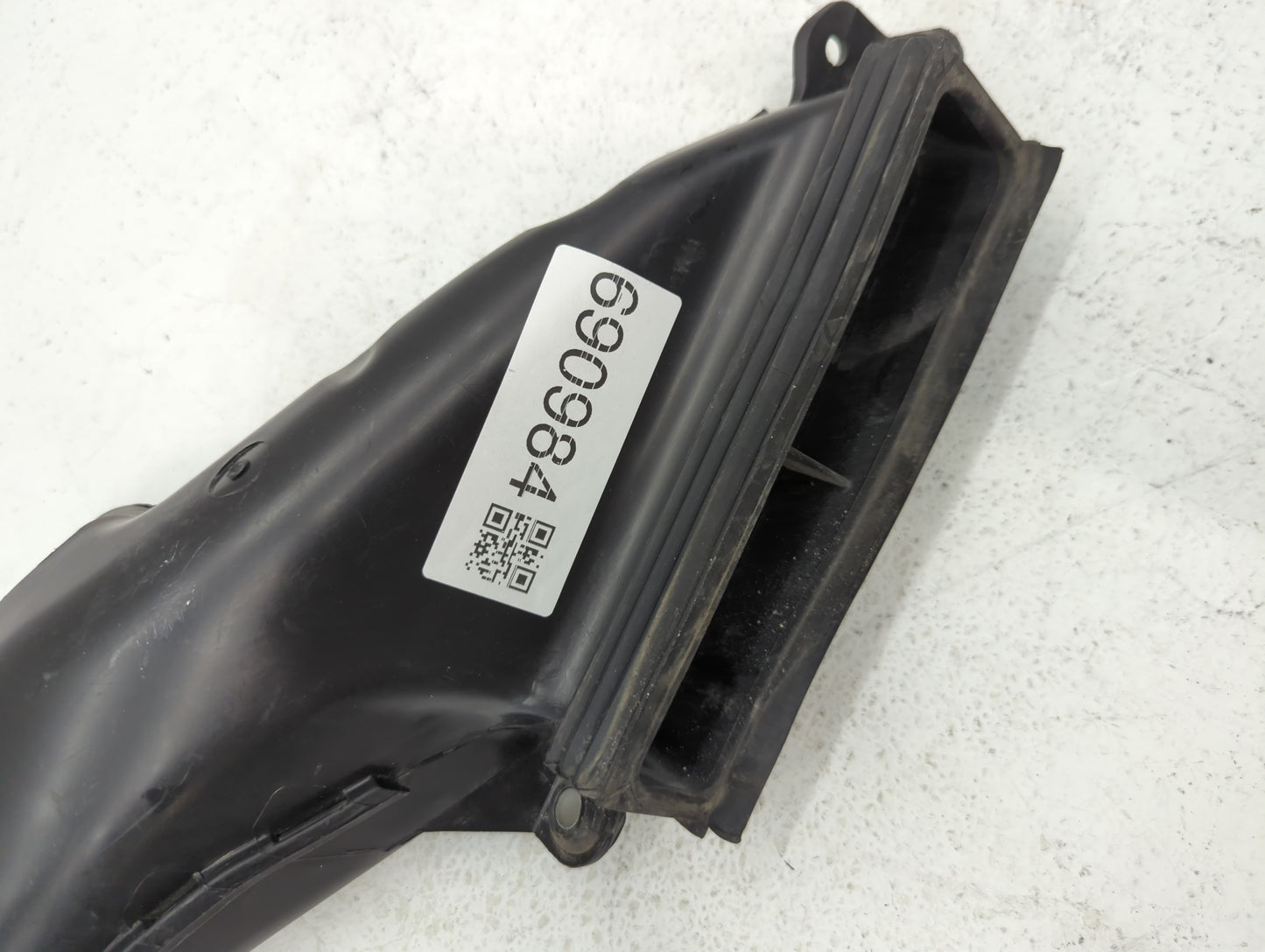 2017-2020 Ford Fusion Air Cleaner Intake-duct Hose Tube 690984 - Oemusedautoparts1.com