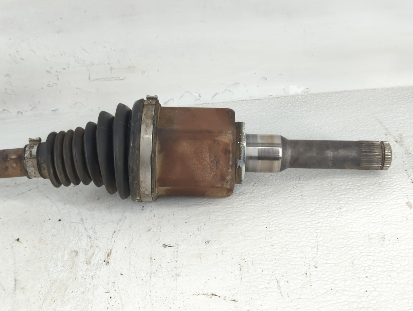 2013-2020 Ford Fusion Axle Shaft Front Driver Cv C/v - Oemusedautoparts1.com