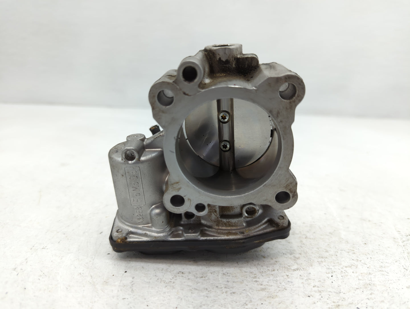 2014-2020 Ford Fusion Throttle Body P/N:DS7G 9F991-CA B18 172 5099 Fits Fits 2014 2015 2016 2017 2018 2019 2020 OEM Used Aut