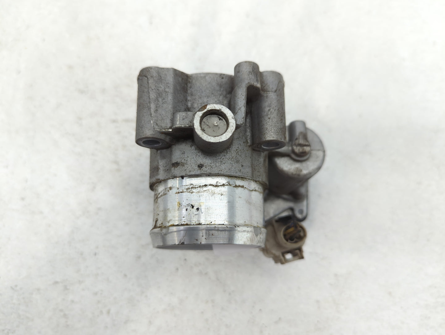 2014-2020 Ford Fusion Throttle Body P/N:B19 301 4046 DS7G-9F991-CA Fits Fits 2014 2015 2016 2017 2018 2019 2020 OEM Used Aut