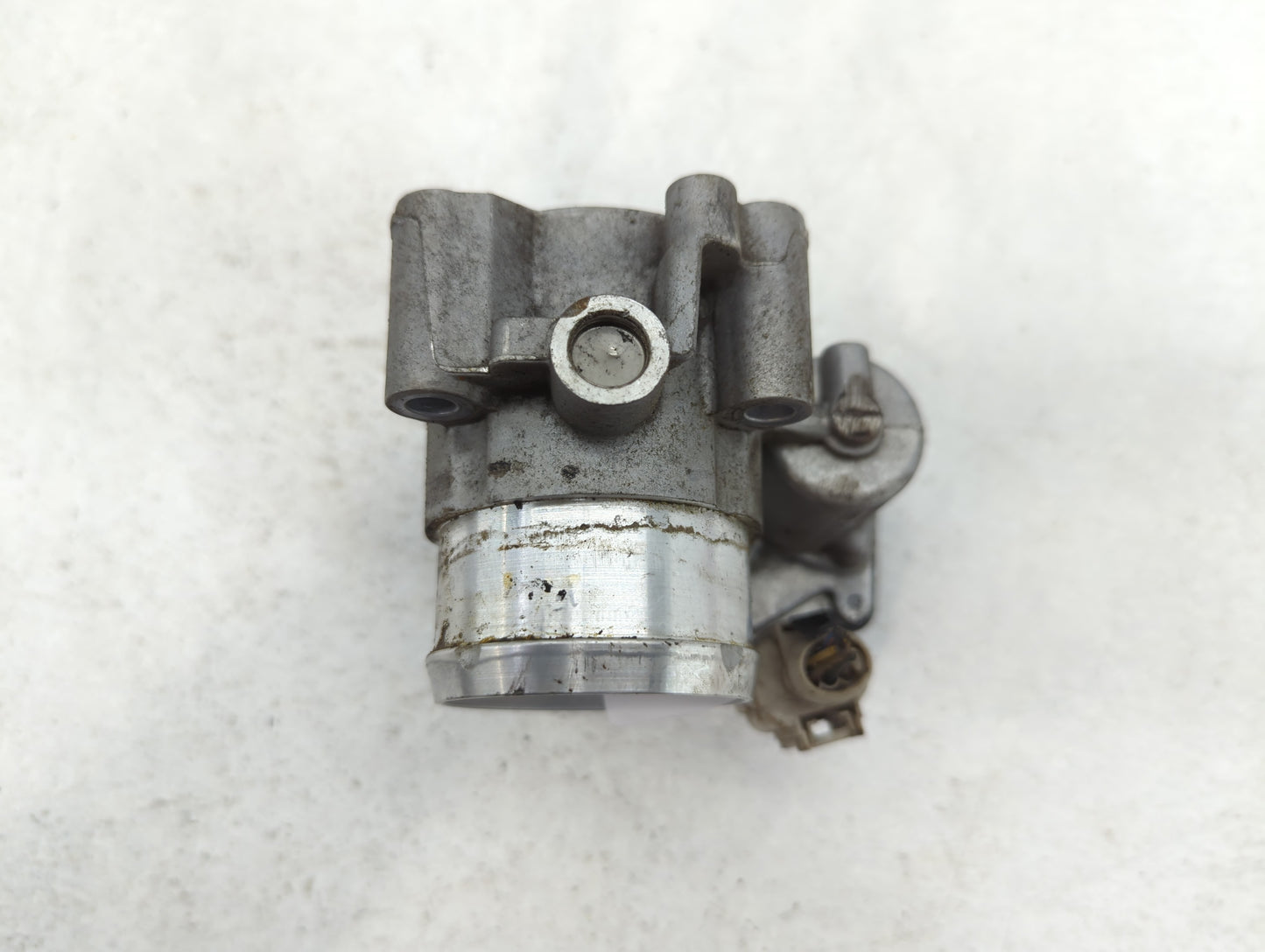 2014-2020 Ford Fusion Throttle Body P/N:B19 301 4046 DS7G-9F991-CA Fits Fits 2014 2015 2016 2017 2018 2019 2020 OEM Used Aut