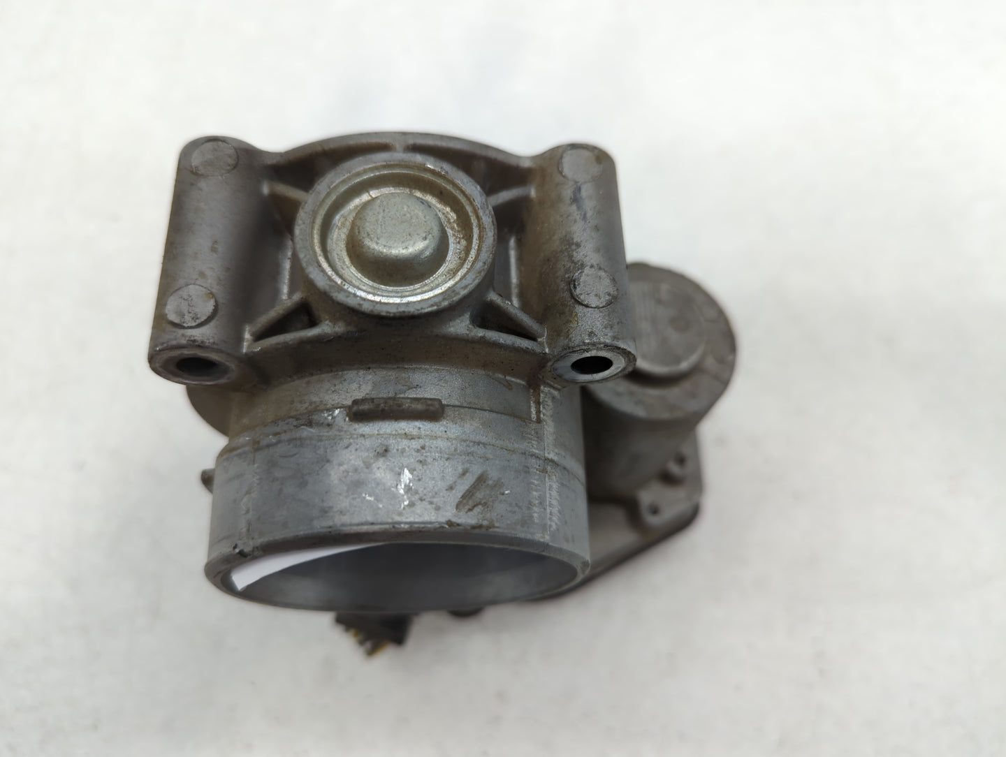 2014-2020 Ford Fusion Throttle Body P/N:9L8E-9F991 Fits Fits 2014 2015 2016 2017 2018 2019 2020 2021 2022 OEM Used Auto Part