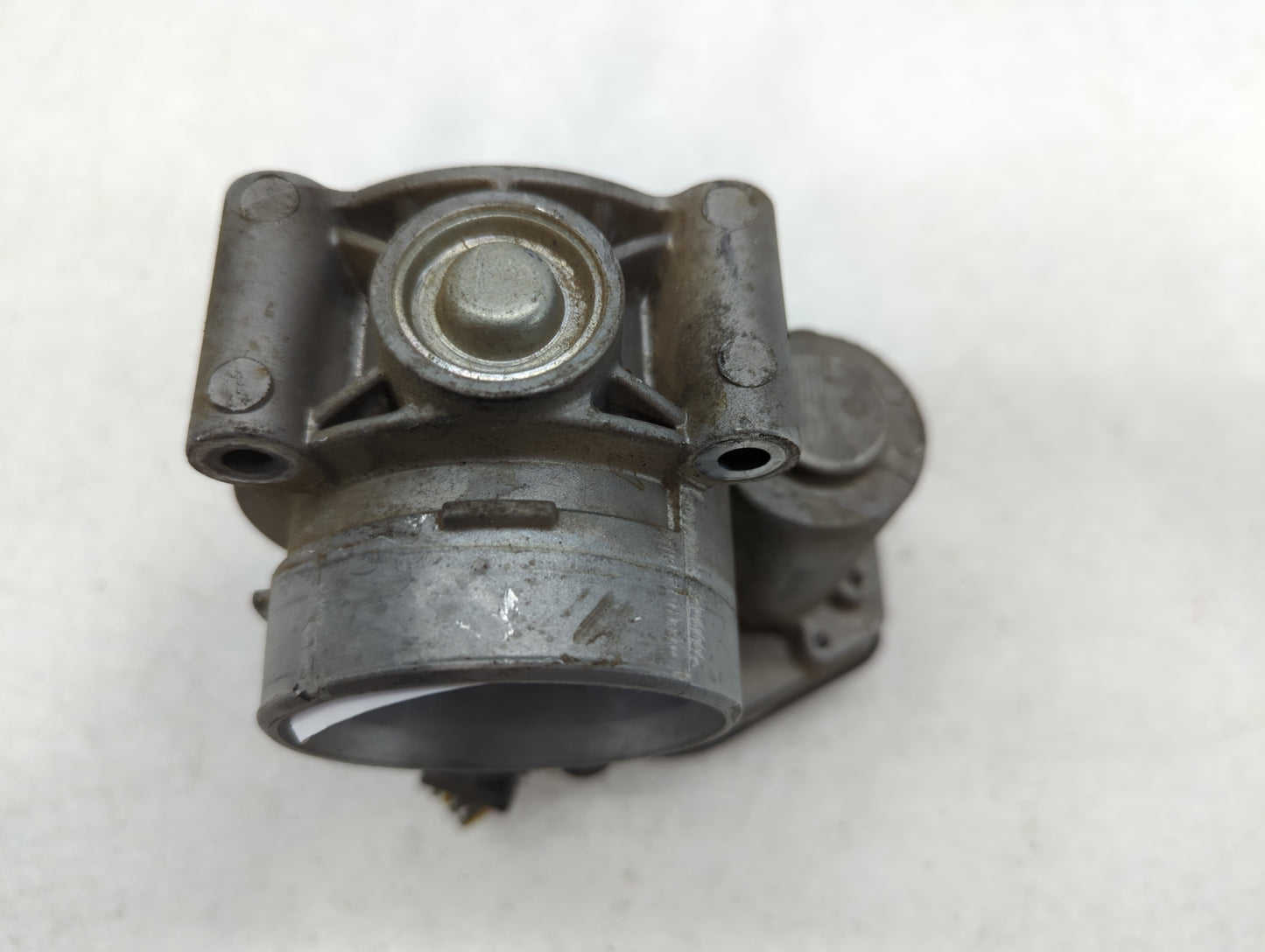 2014-2020 Ford Fusion Throttle Body P/N:9L8E-9F991 Fits Fits 2014 2015 2016 2017 2018 2019 2020 2021 2022 OEM Used Auto Part