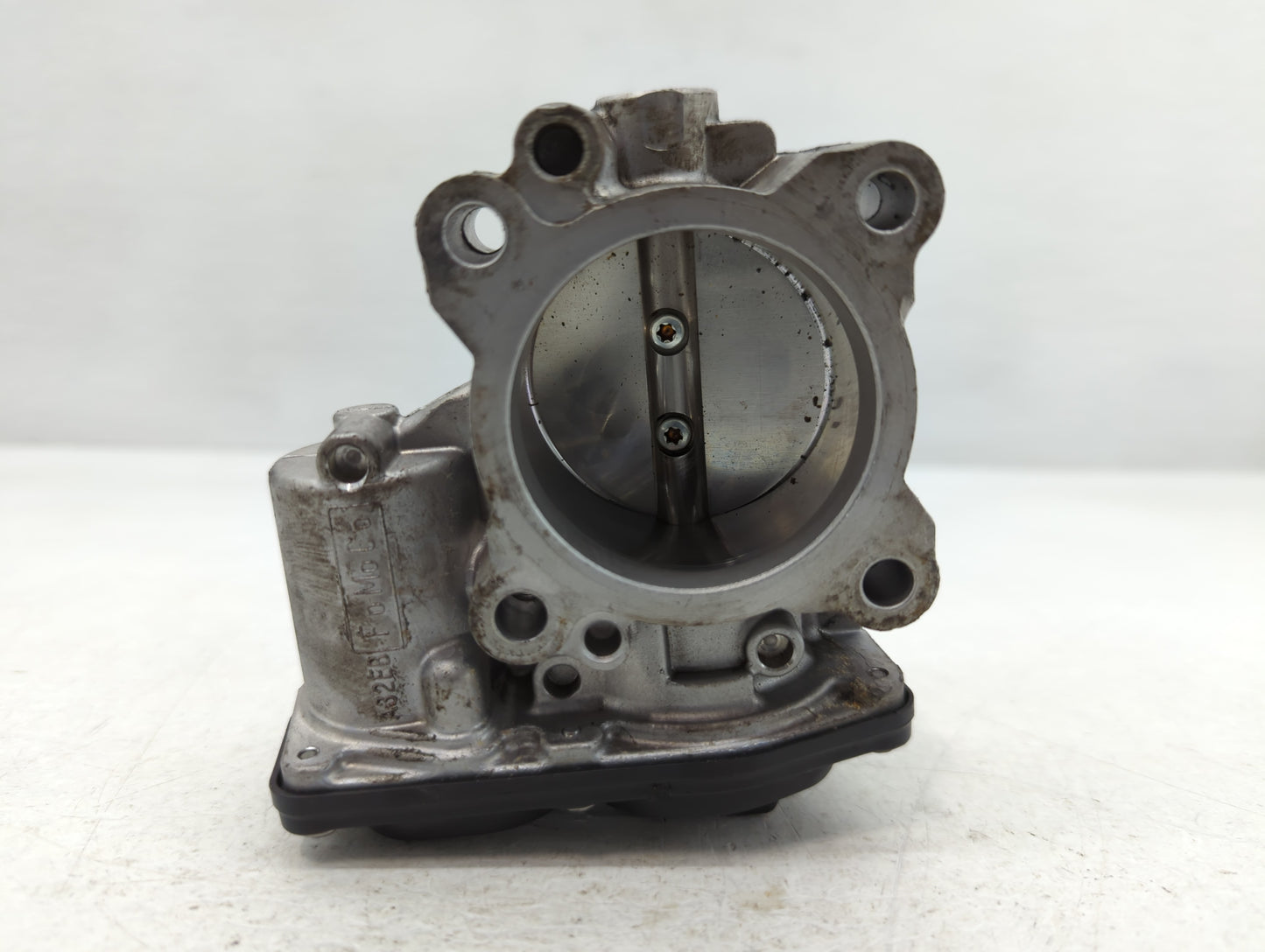 2014-2020 Ford Fusion Throttle Body P/N:DS7G-9F991-CA B18 234 4444 Fits Fits 2014 2015 2016 2017 2018 2019 2020 OEM Used Aut