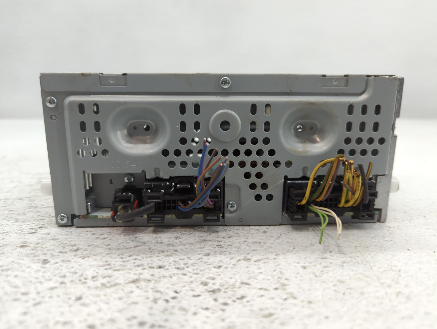 2019-2020 Ford Fusion Am Fm Cd Player Radio Receiver - Oemusedautoparts1.com