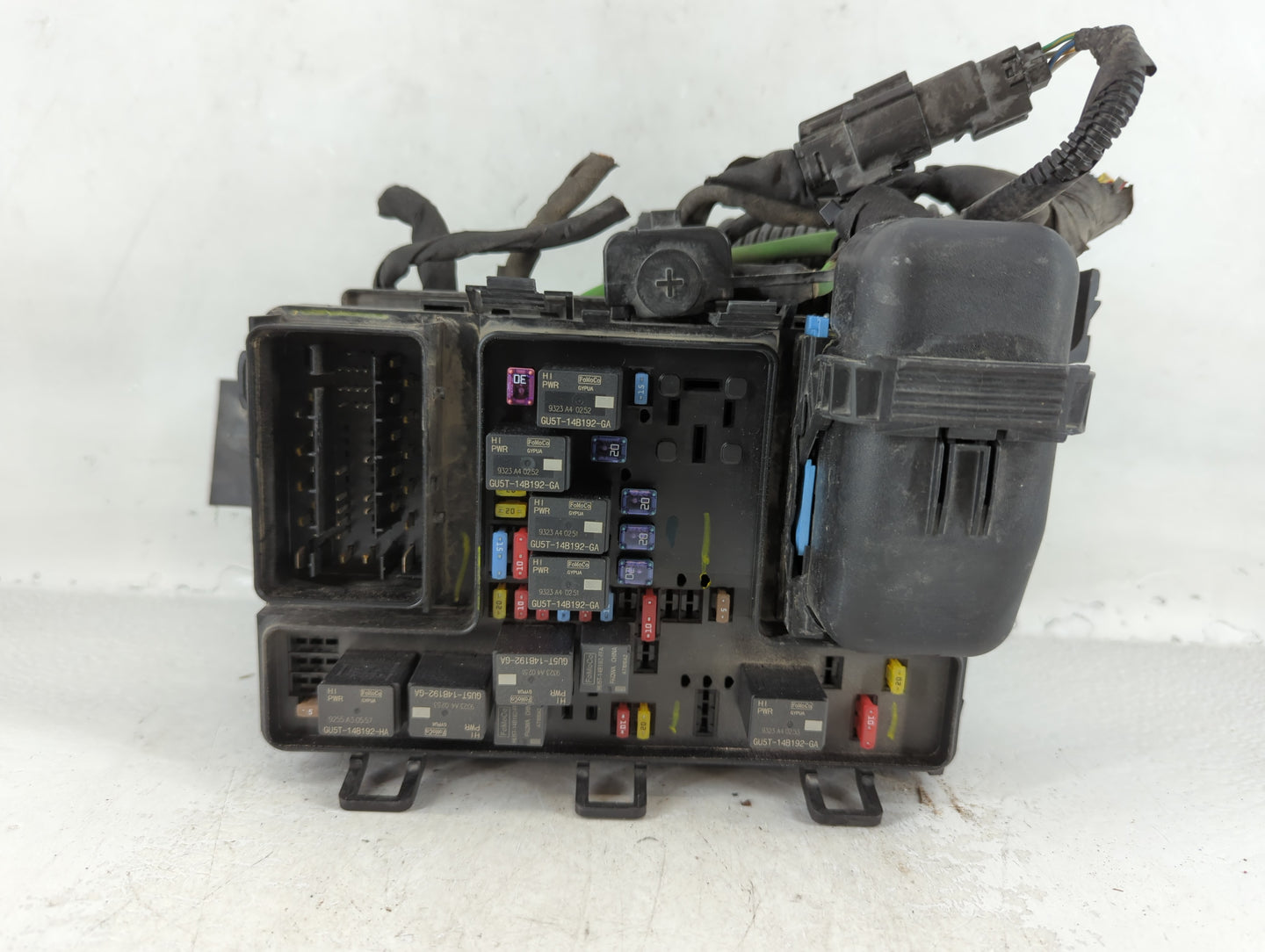 2017-2020 Ford Fusion Fusebox Fuse Box Panel Relay Module P/N:HG9T 14D068BC_02 Fits Fits 2017 2018 2019 2020 OEM Used Auto P