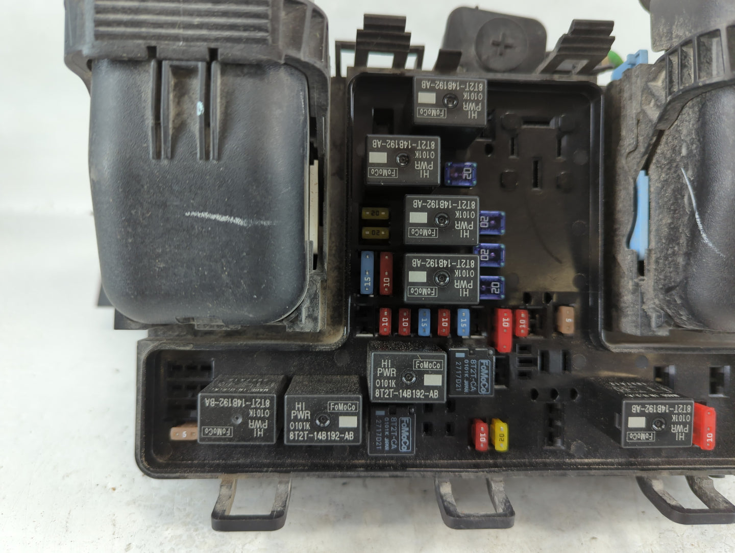 2017-2020 Ford Fusion Fusebox Fuse Box Panel Relay Module P/N:HG9T 14D068AD_01 Fits Fits 2017 2018 2019 2020 OEM Used Auto P