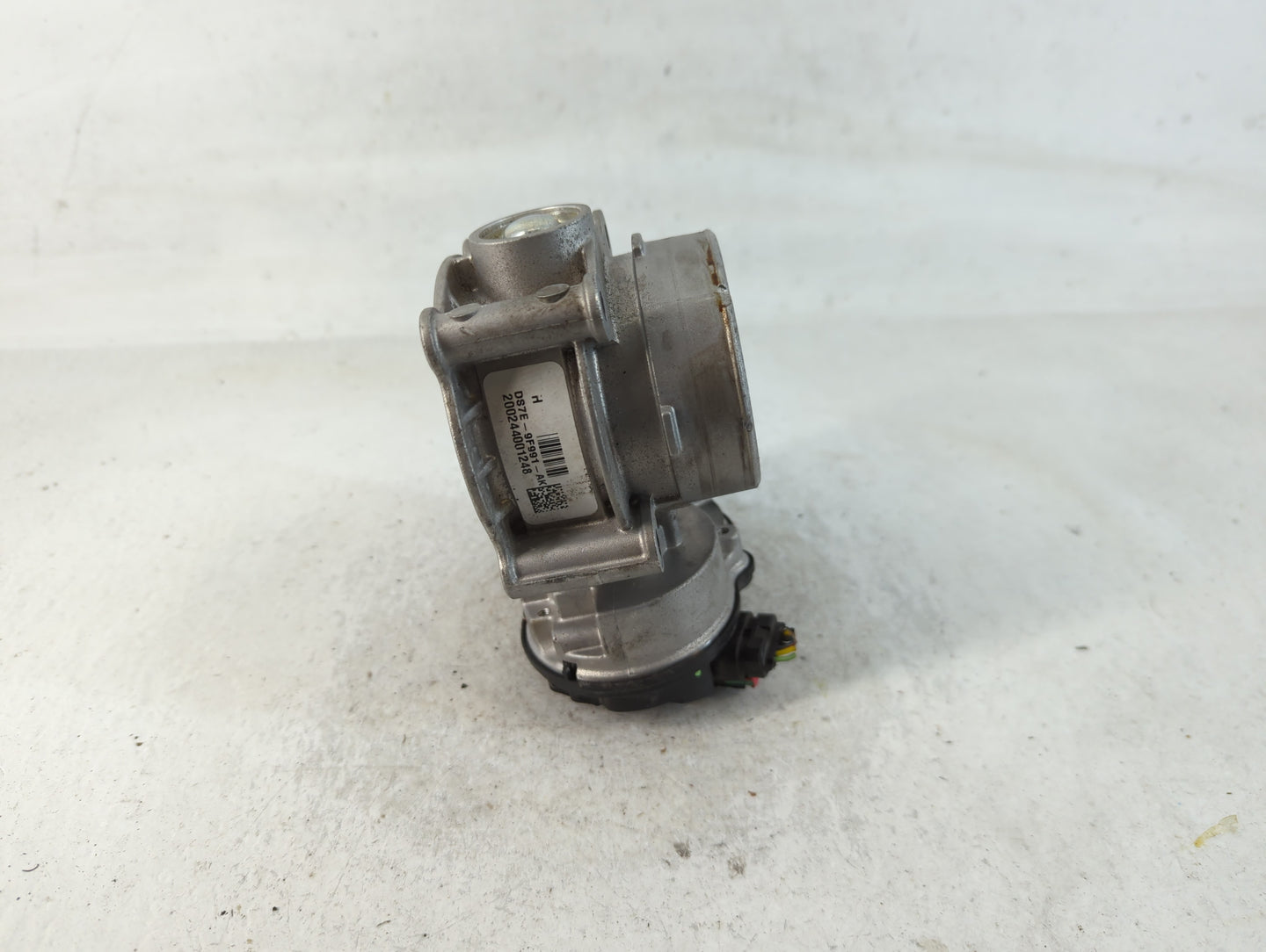 2013-2020 Ford Fusion Throttle Body P/N:DS7E-9F991-AK Fits Fits 2013 2014 2015 2016 2017 2018 2019 2020 2021 2022 OEM Used A