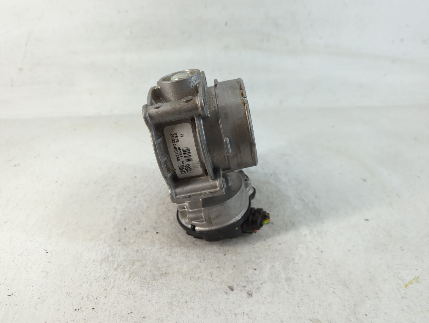 2013-2020 Ford Fusion Throttle Body P/N:DS7E-9F991-AK Fits Fits 2013 2014 2015 2016 2017 2018 2019 2020 2021 2022 OEM Used A