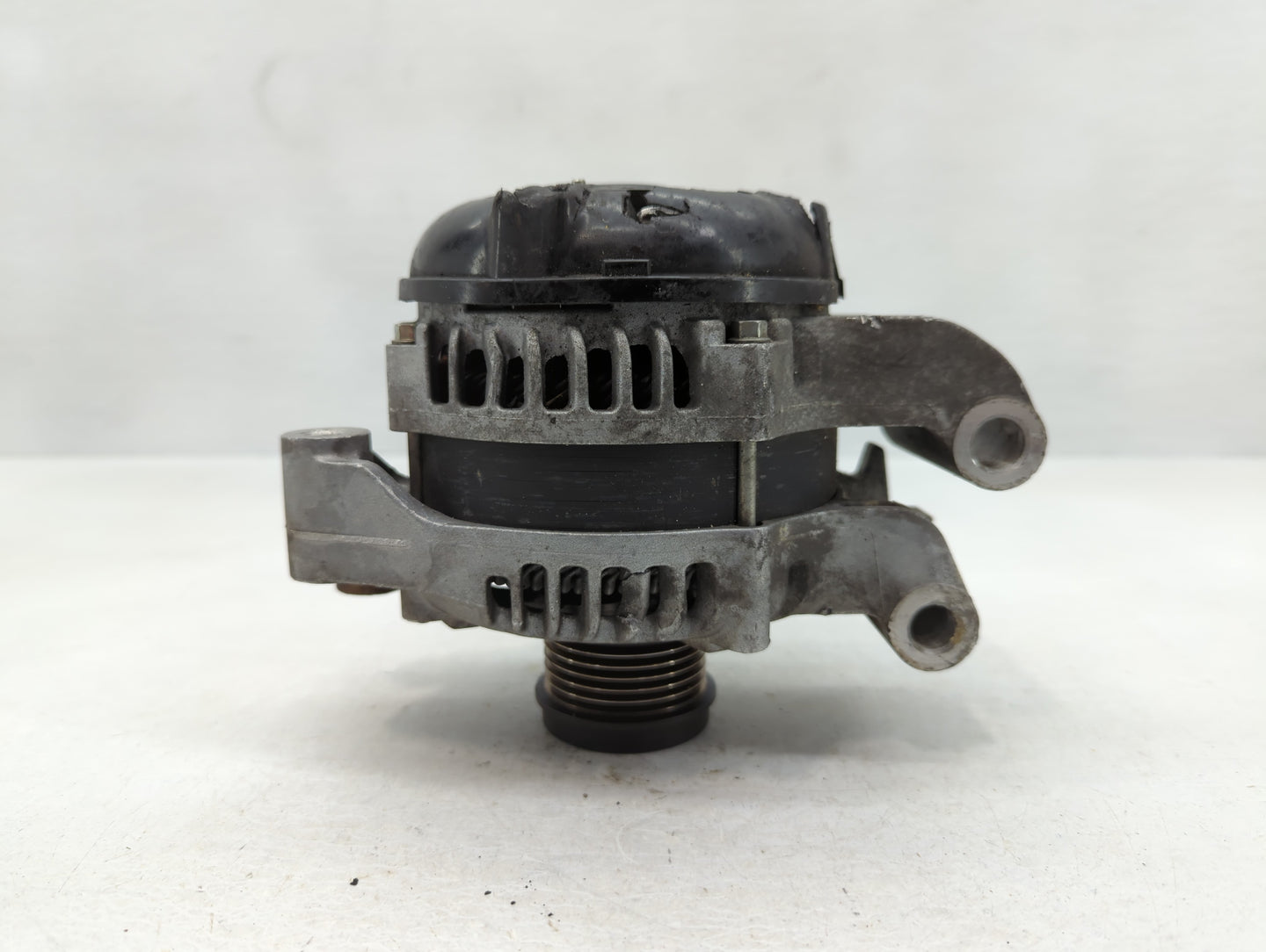2016-2020 Ford Fusion Alternator Replacement Generator Charging Assembly Engine OEM P/N:HS7T-10300-AA Fits OEM Used Auto Par
