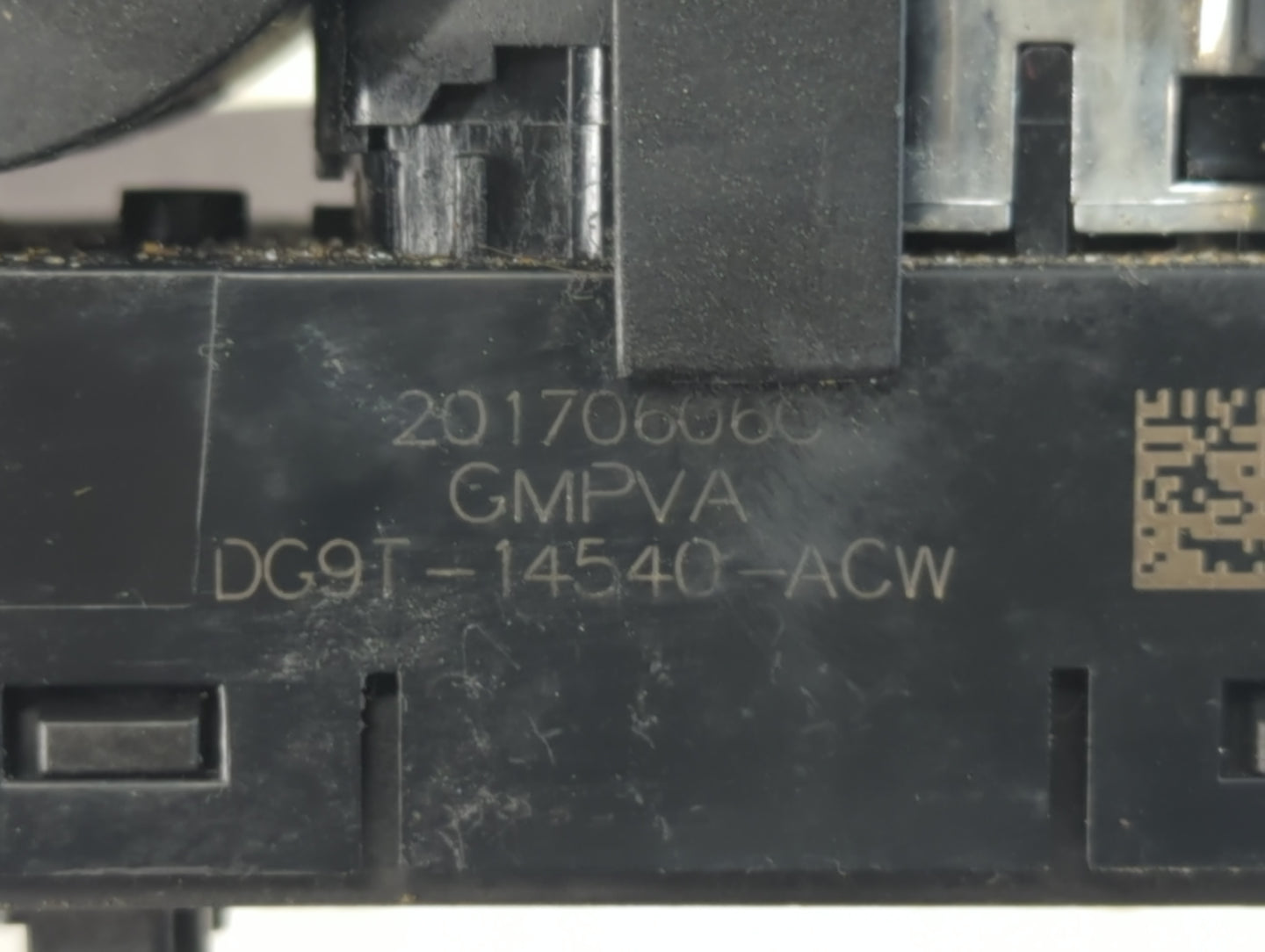 2013-2020 Ford Fusion Master Power Window Switch Replacement Driver Side Left P/N:DG9T-14540-ACW Fits OEM Used Auto Parts - 