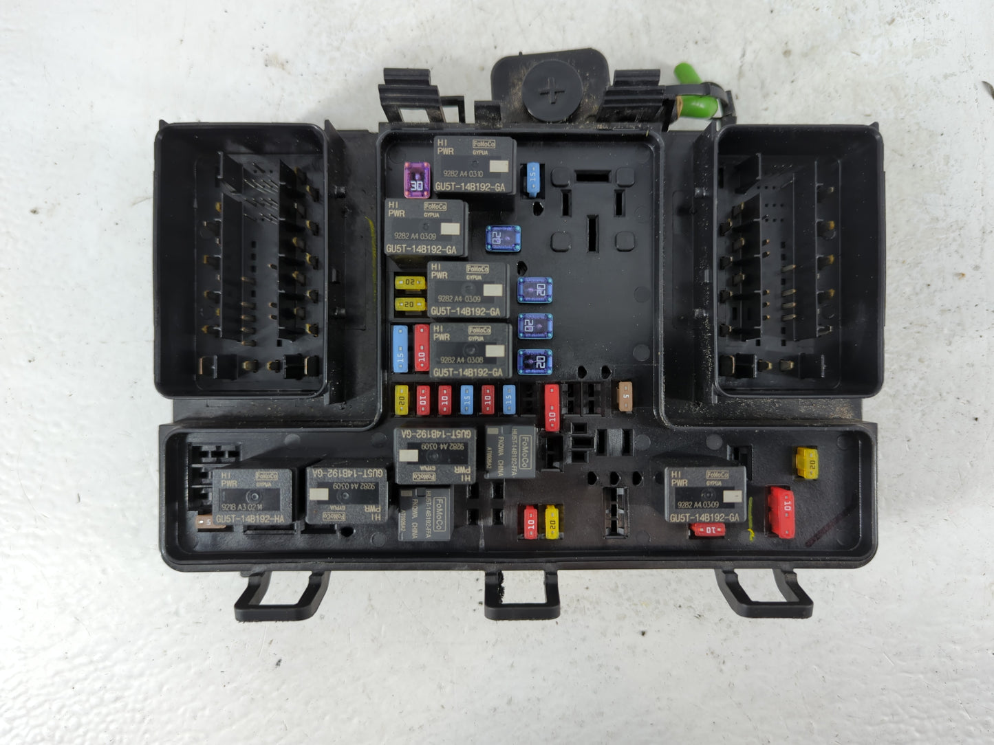 2017-2020 Ford Fusion Fusebox Fuse Box Panel Relay Module Fits Fits 2017 2018 2019 2020 OEM Used Auto Parts - Oemusedautopar