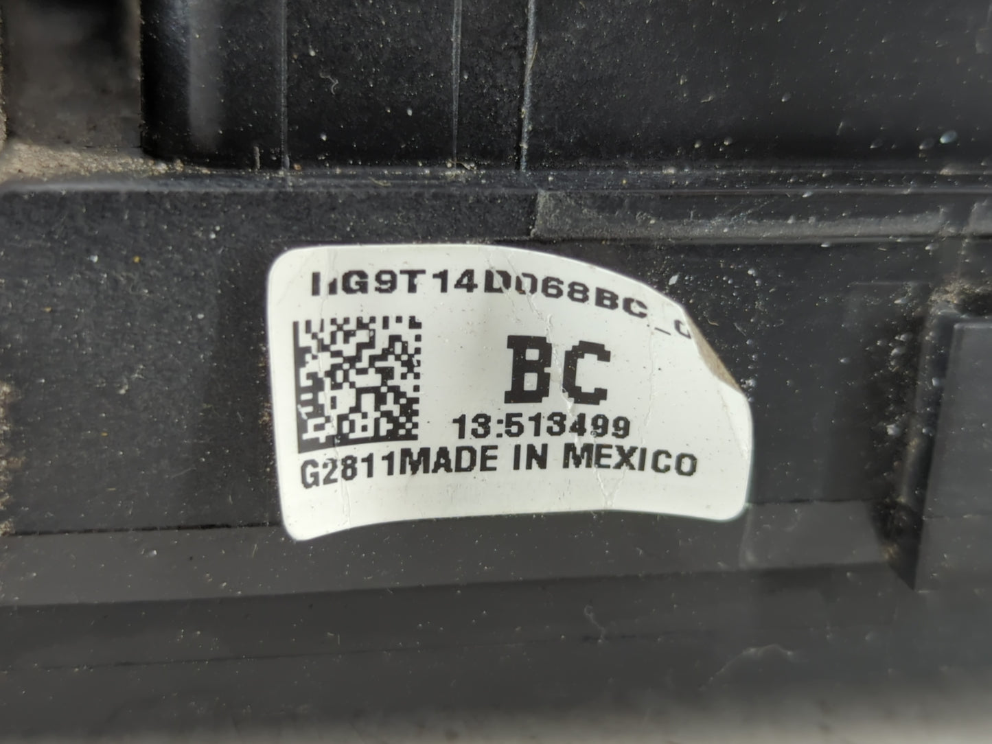 2017-2020 Ford Fusion Fusebox Fuse Box Panel Relay Module Fits Fits 2017 2018 2019 2020 OEM Used Auto Parts - Oemusedautopar