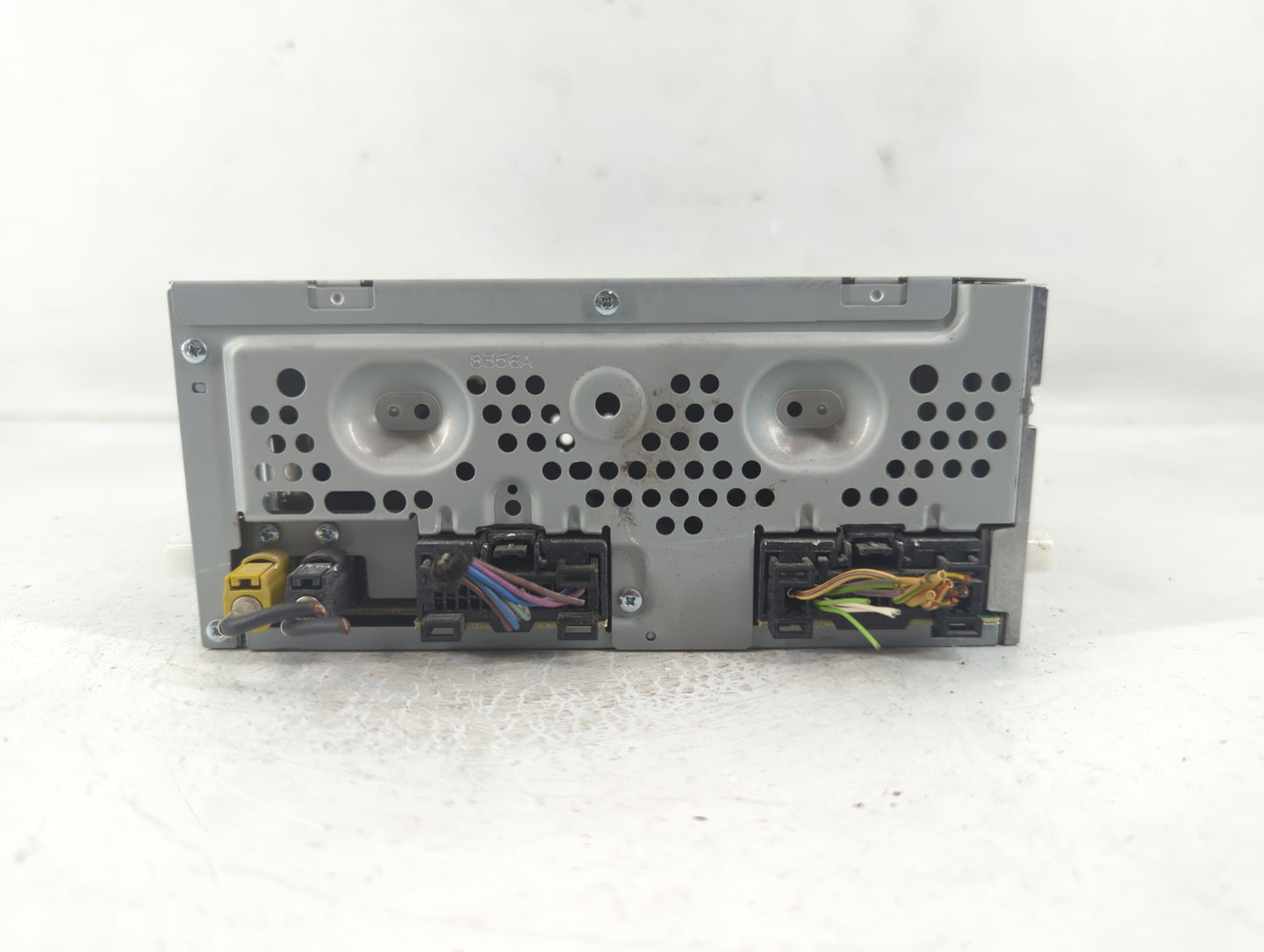 2020 Ford Fusion Radio AM FM Cd Player Receiver Replacement Fits OEM Used Auto Parts - Oemusedautoparts1.com