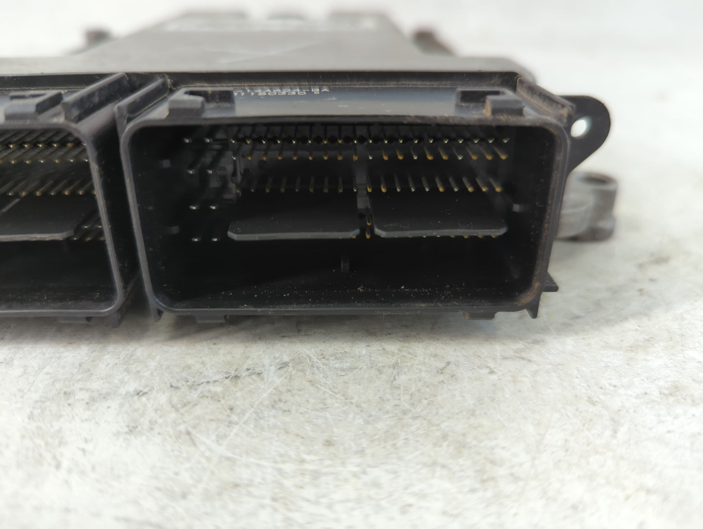 2020 Ford Fusion PCM Engine Control Computer ECU ECM PCU OEM P/N:0 261 S22 318 GS7A-12B684-BEA, KS7A-12A650-BCA Fits OEM Use