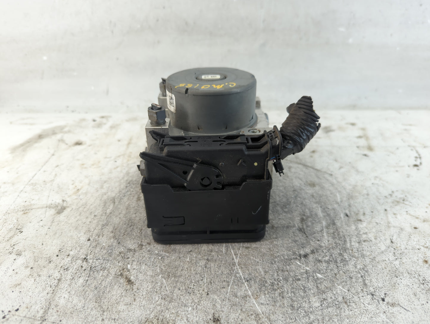 2019-2020 Ford Fusion ABS Pump Control Module Replacement P/N:KG9C-2B373-LD Fits Fits 2019 2020 OEM Used Auto Parts - Oemuse