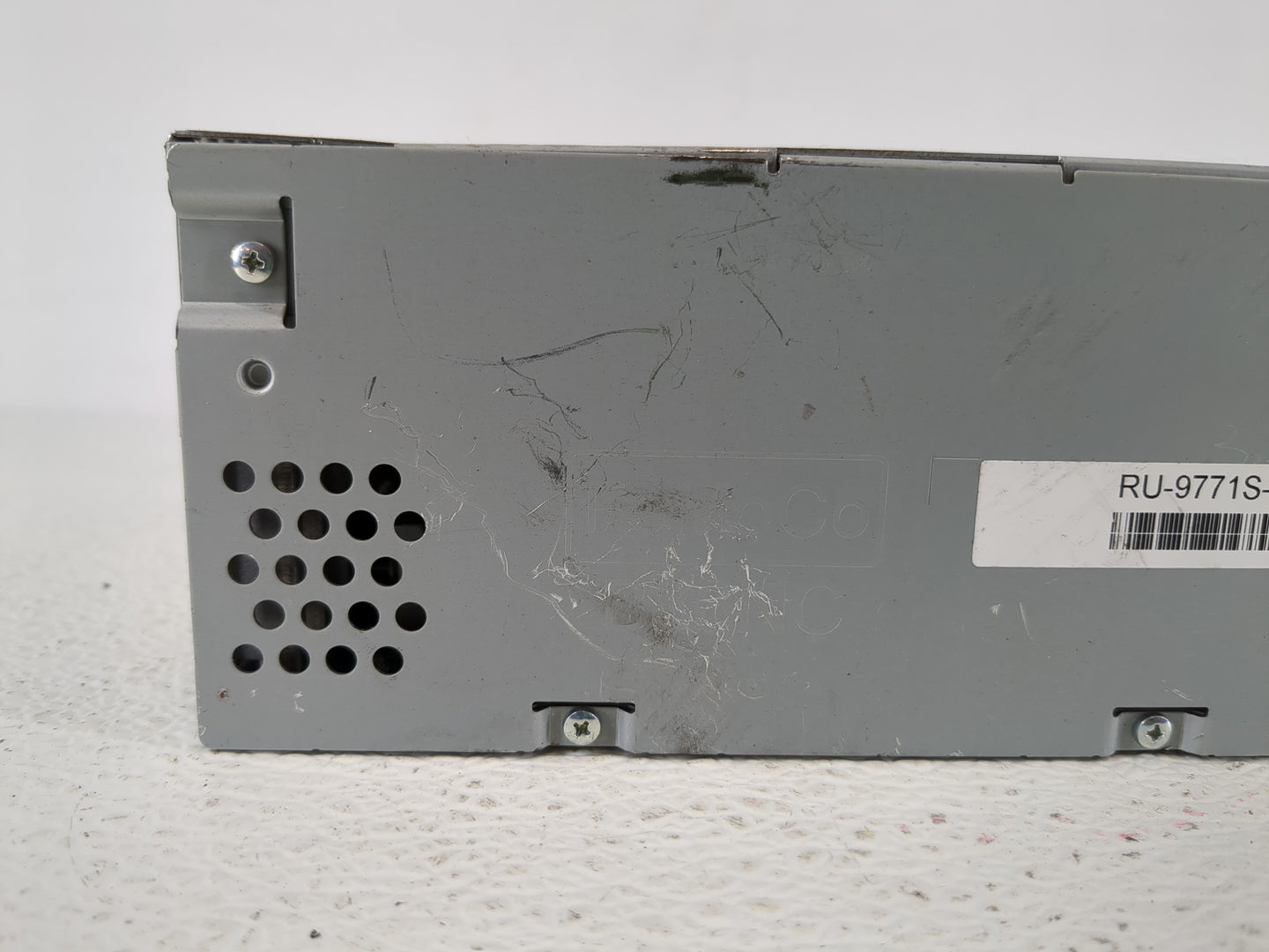 2020 Ford Mustang Radio AM FM Cd Player Receiver Replacement P/N:LR3T-18D832-EG Fits OEM Used Auto Parts - Oemusedautoparts1