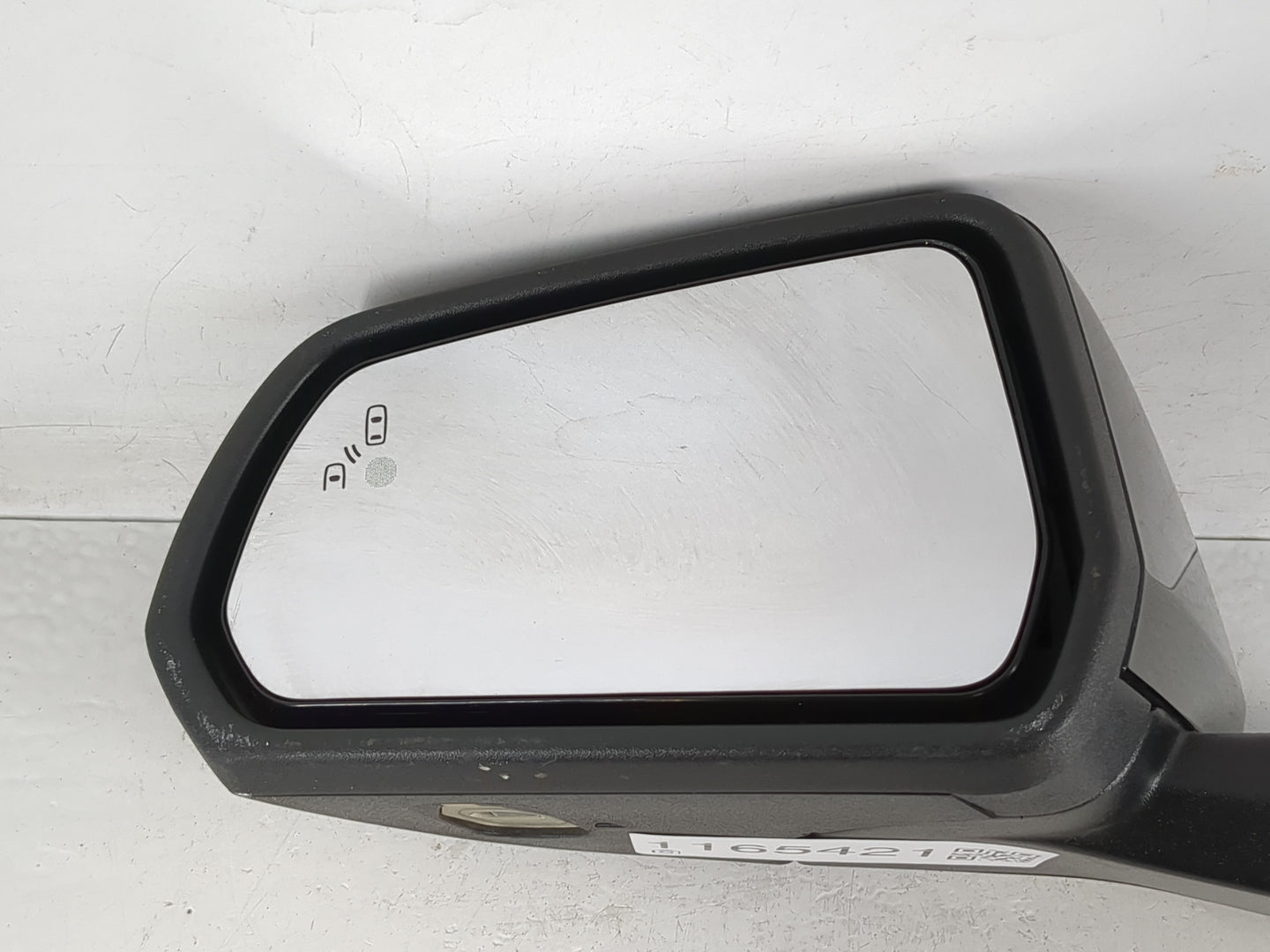 2019-2021 Ford Mustang Driver Side View Mirror - Left Door Mirror OEM Used - Oemusedautoparts1.com