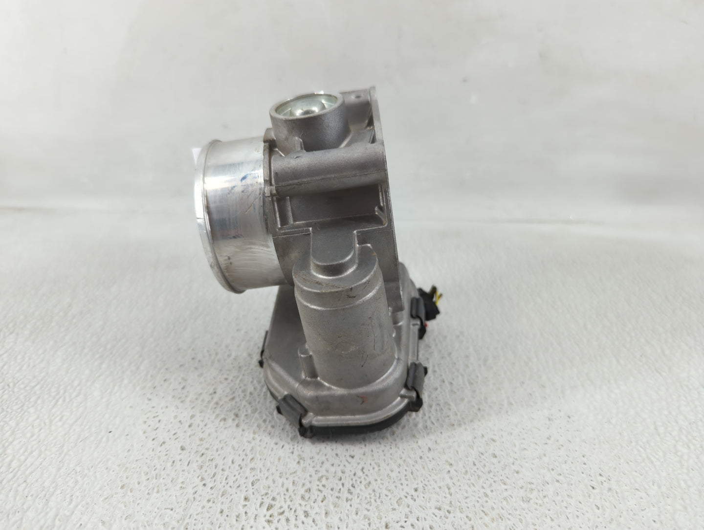 2018-2022 Ford Mustang Throttle Body P/N:JT4E 9F991 AA Fits Fits 2018 2019 2020 2021 2022 OEM Used Auto Parts - Oemusedautop