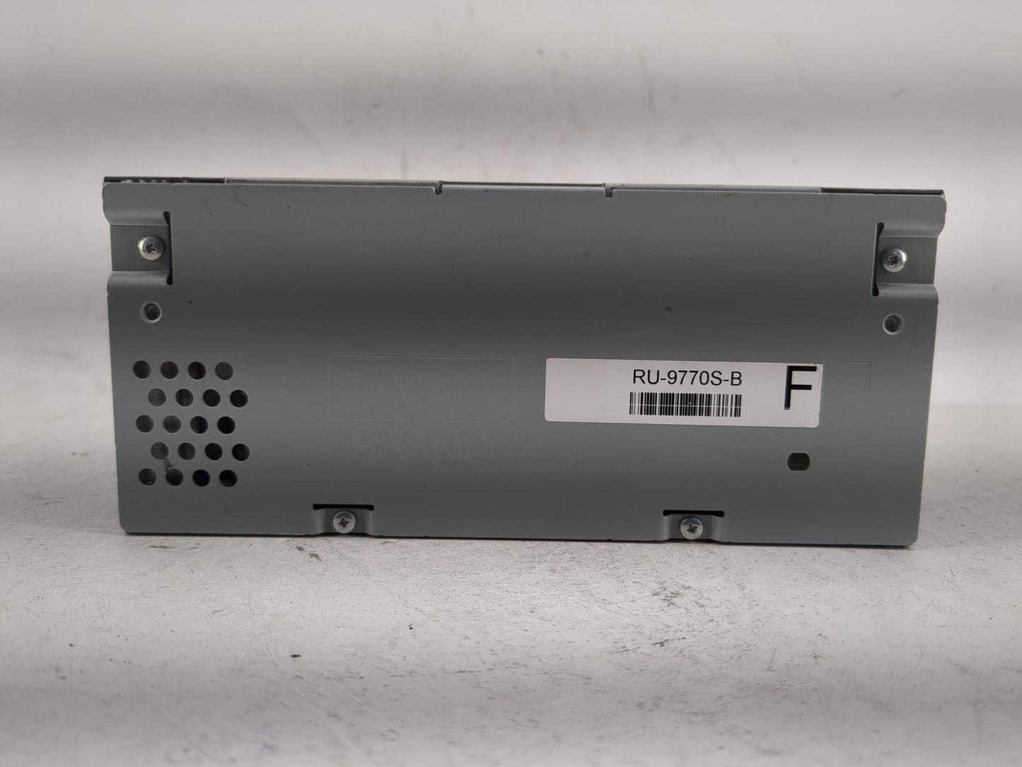 2019-2022 Ford Mustang Radio AM FM Cd Player Receiver Replacement P/N:LR3T-18D832-DF Fits Fits 2019 2020 2021 2022 OEM Used 