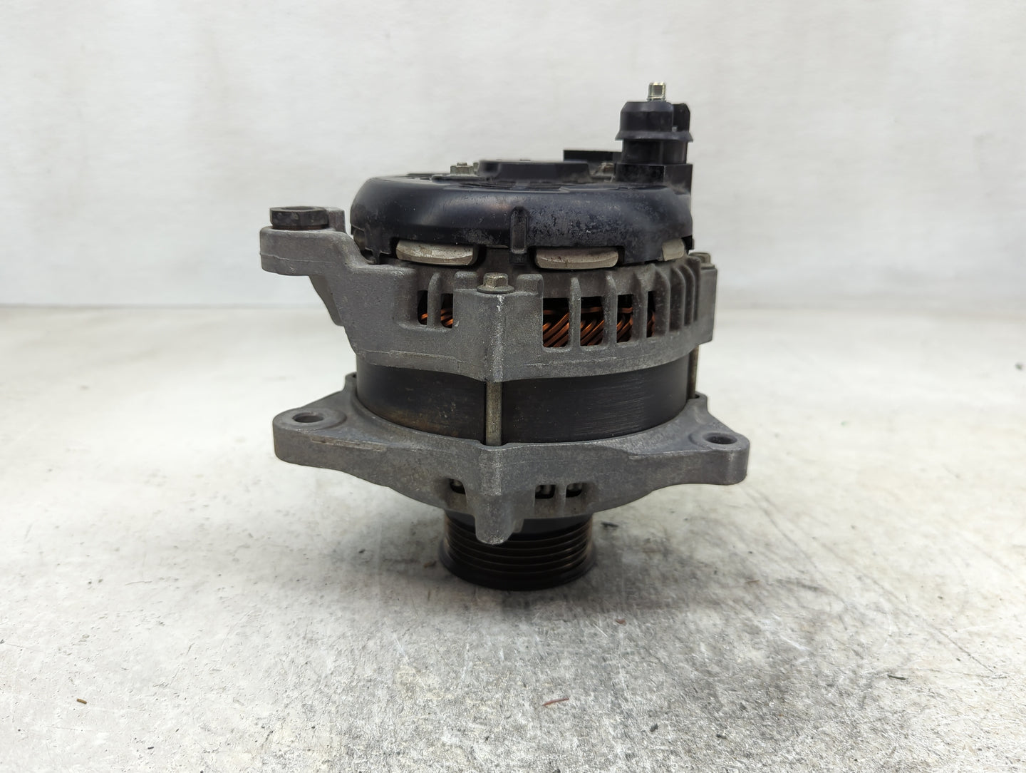 2018-2022 Ford Mustang Alternator Replacement Generator Charging Assembly Engine OEM P/N:JR3T-10300-EA Fits OEM Used Auto Pa