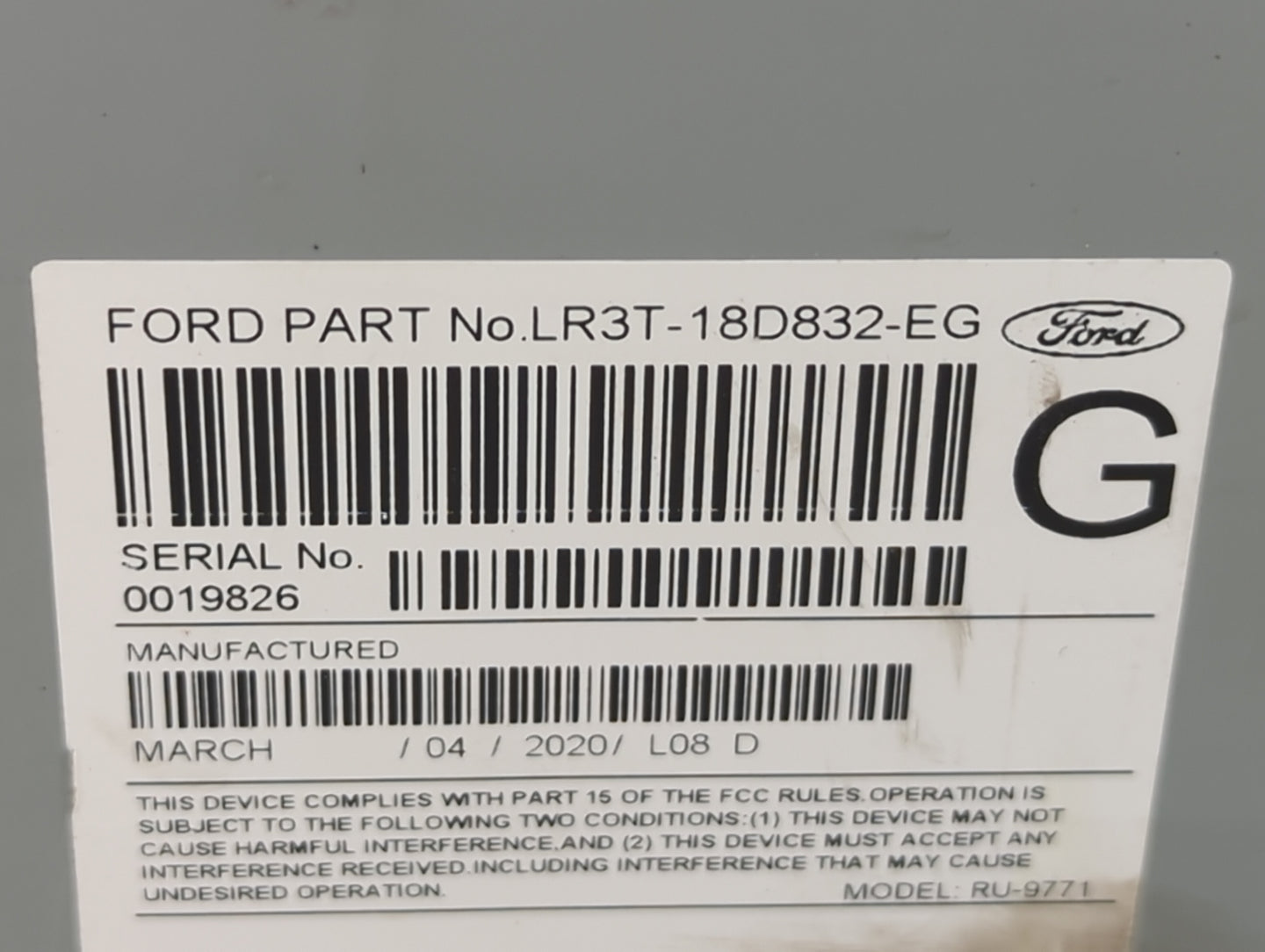 2020 Ford Mustang Radio AM FM Cd Player Receiver Replacement P/N:LR3T-18D832-EG Fits OEM Used Auto Parts - Oemusedautoparts1