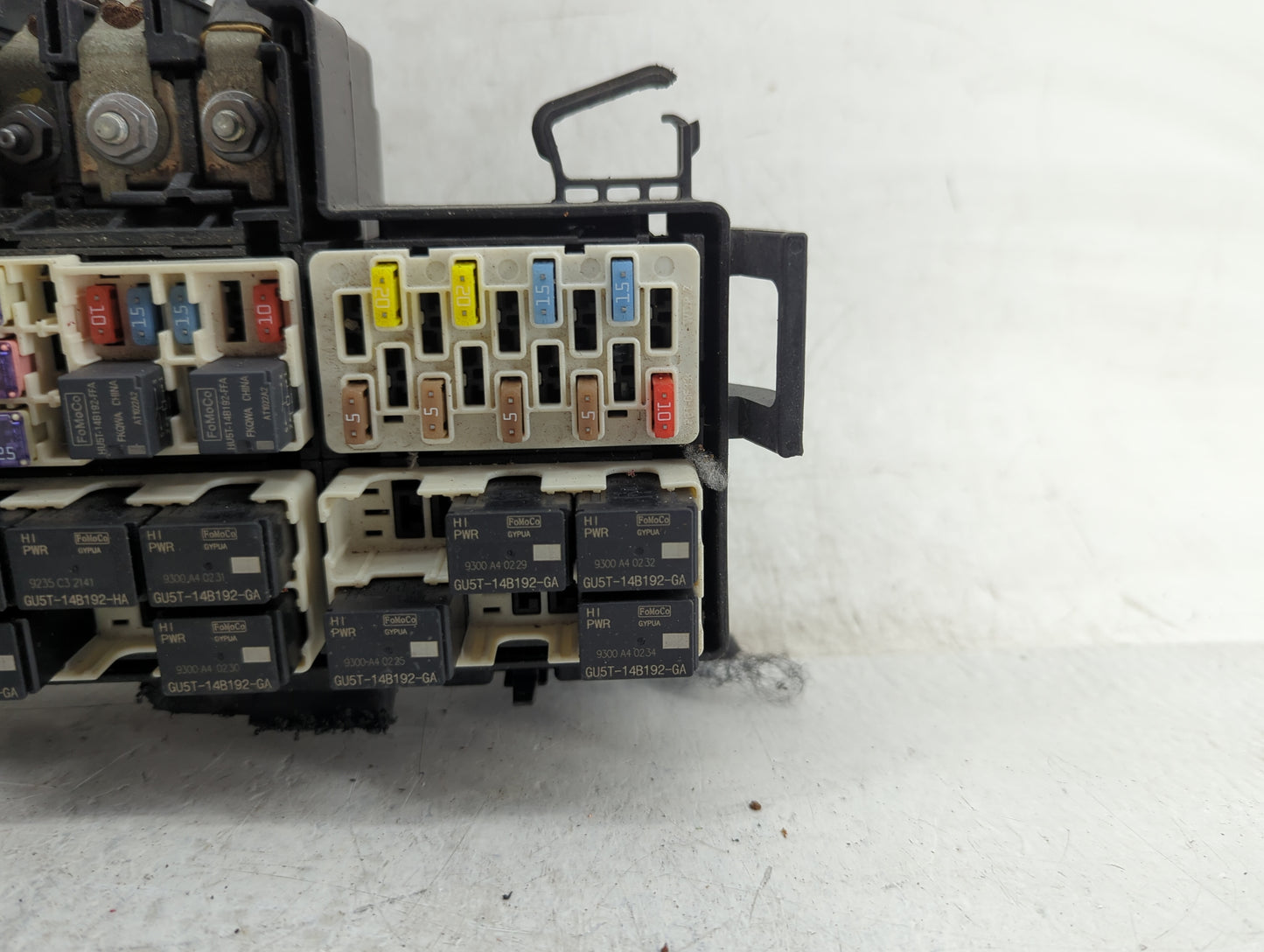 2020 Ford Mustang Fusebox Fuse Box Panel Relay Module Fits OEM Used Auto Parts - Oemusedautoparts1.com