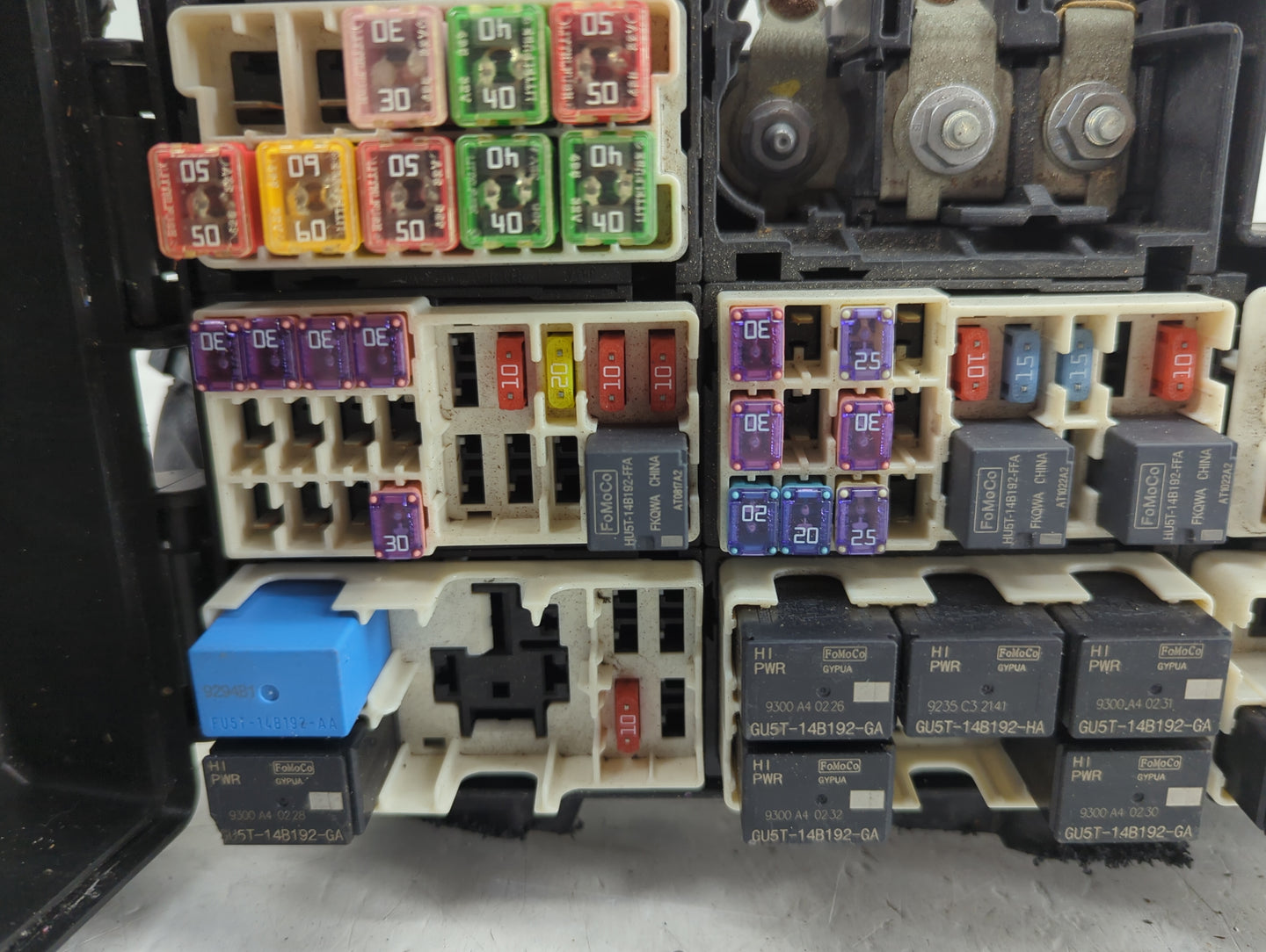 2020 Ford Mustang Fusebox Fuse Box Panel Relay Module Fits OEM Used Auto Parts - Oemusedautoparts1.com
